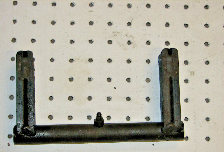 2002 POLARIS EDGE X 700 REAR PIVOT ARM 1541478