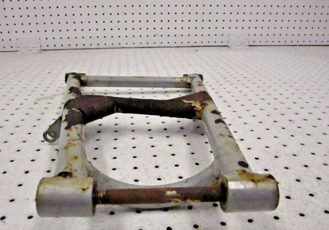 2004 ARCTIC CAT SABERCAT 600 EFI LX A ARM LOWER LEFT 1703-461