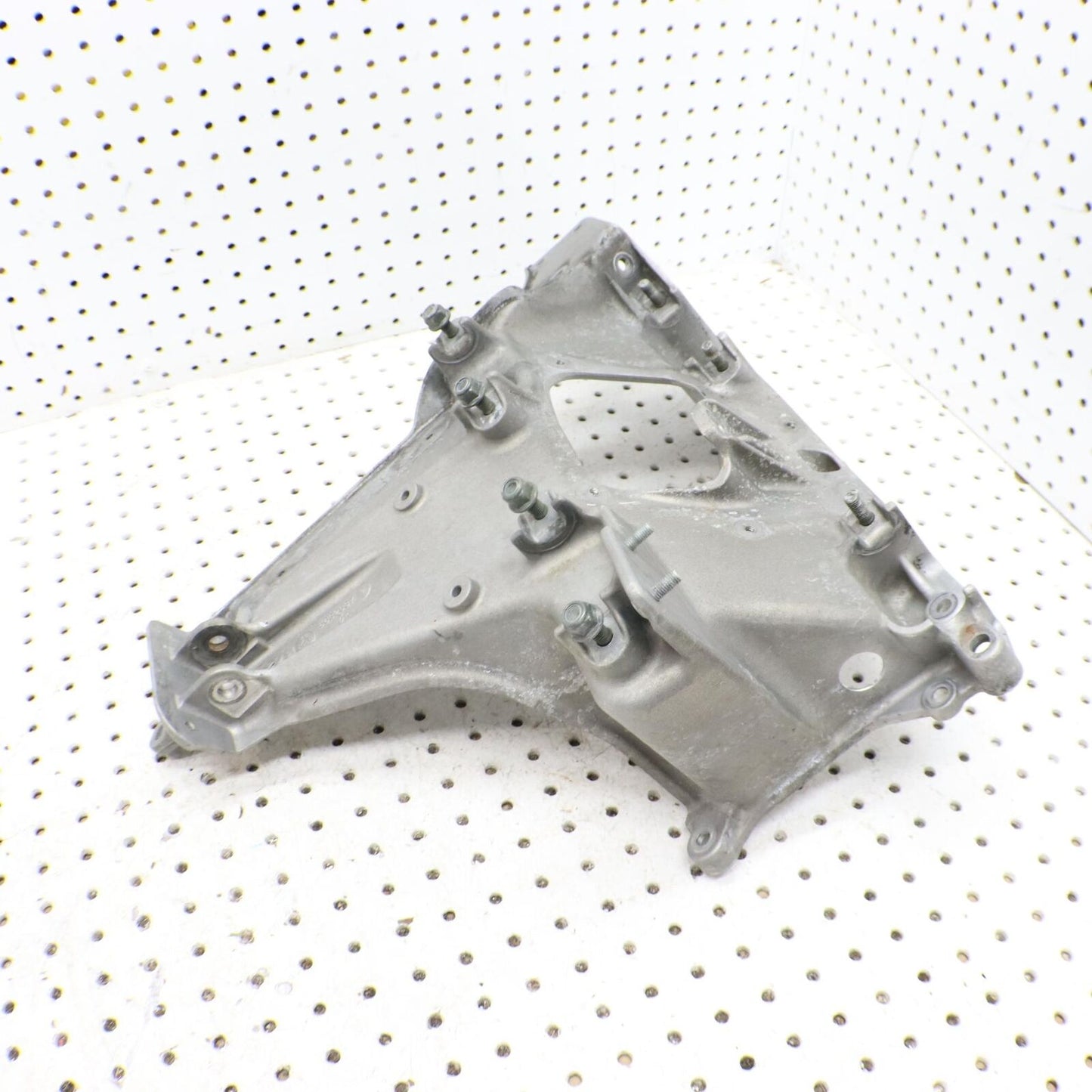 POLARIS PRO RMK 800 FRONT BULKHEAD CHASSIS FRAME SUPPORT 1018519