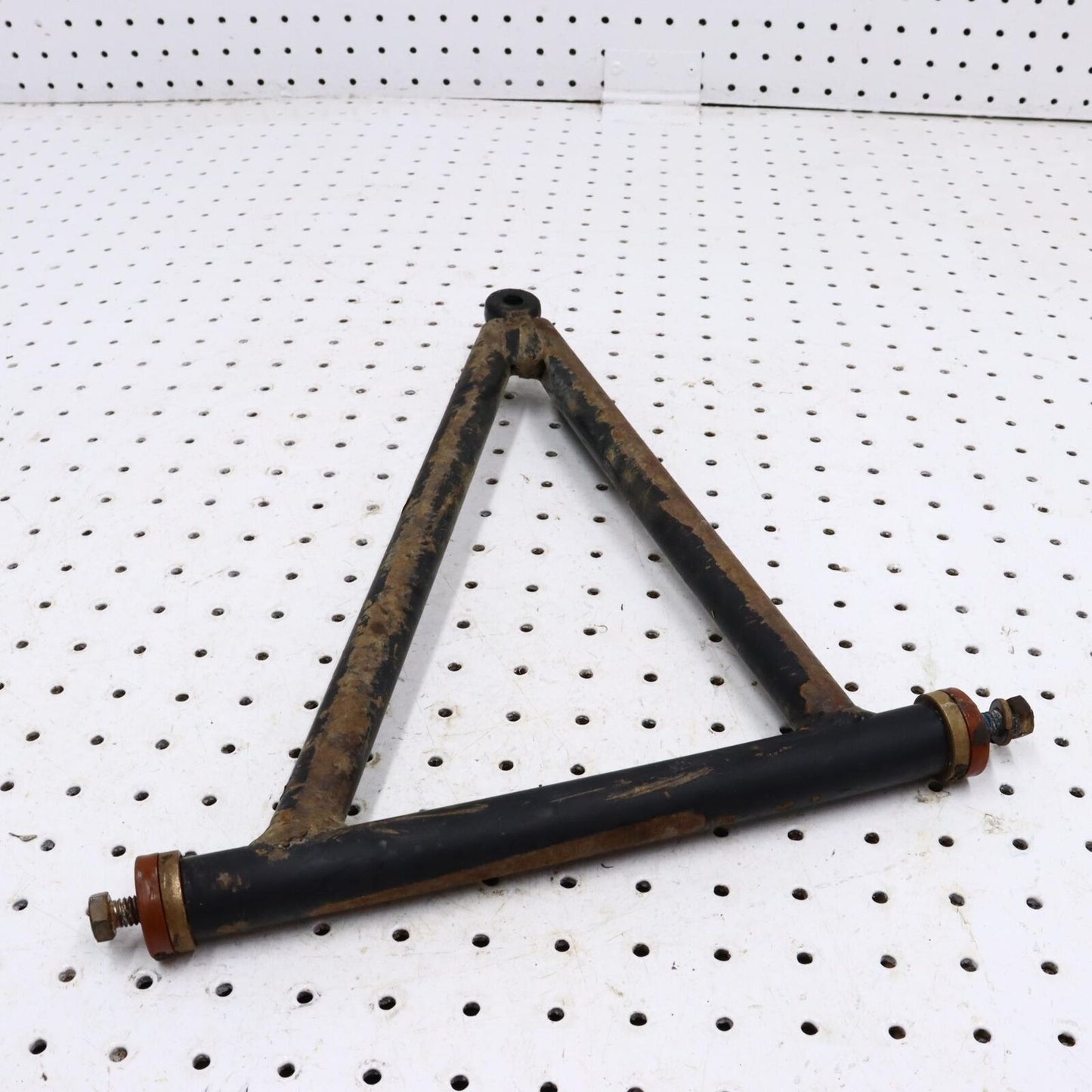 1996 POLARIS XPLORER 300 FRONT RIGHT A ARM 2200532; 2202275