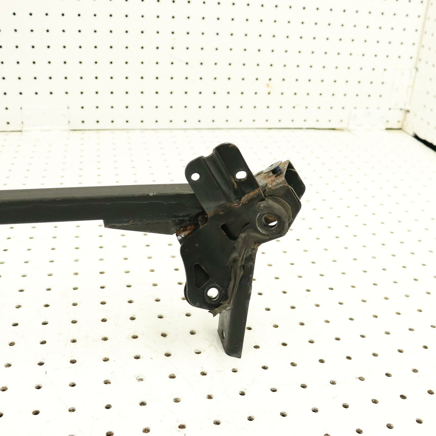2006 POLARIS FUSION 600 WELD - CROSS MEMBER 1015368-067