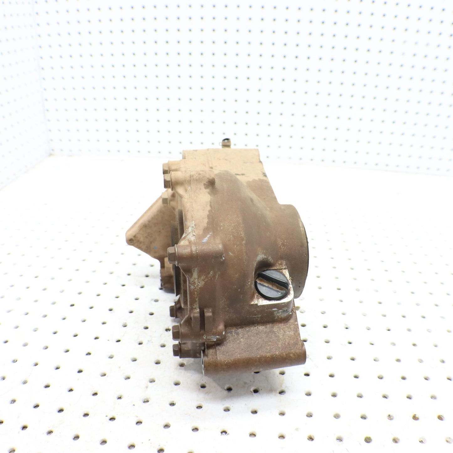 2016 SUZUKI KING QUAD 500 REAR GEARCASE FINAL DRIVE 27410-31G50 DAMAGED