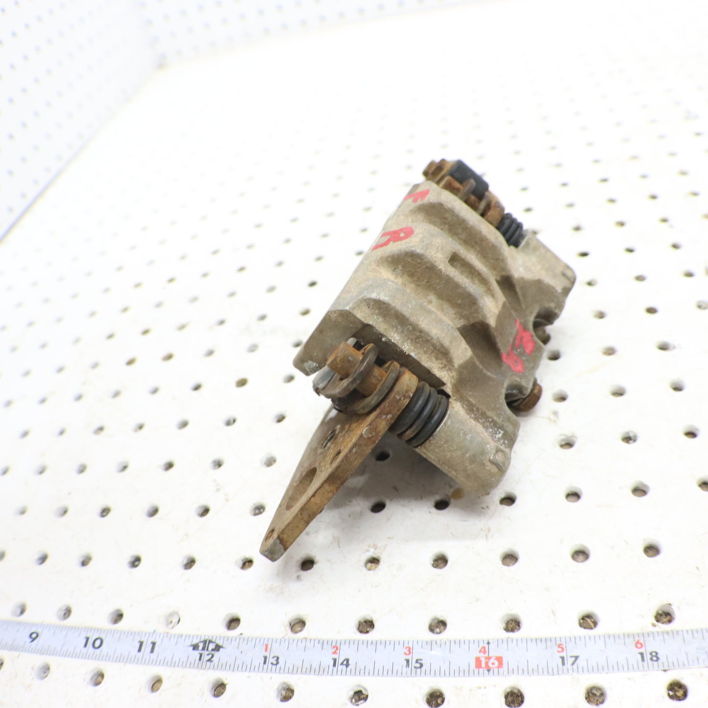 2013 Polaris Ranger Xp 900 Brake Caliper Front RIGHT 1911284