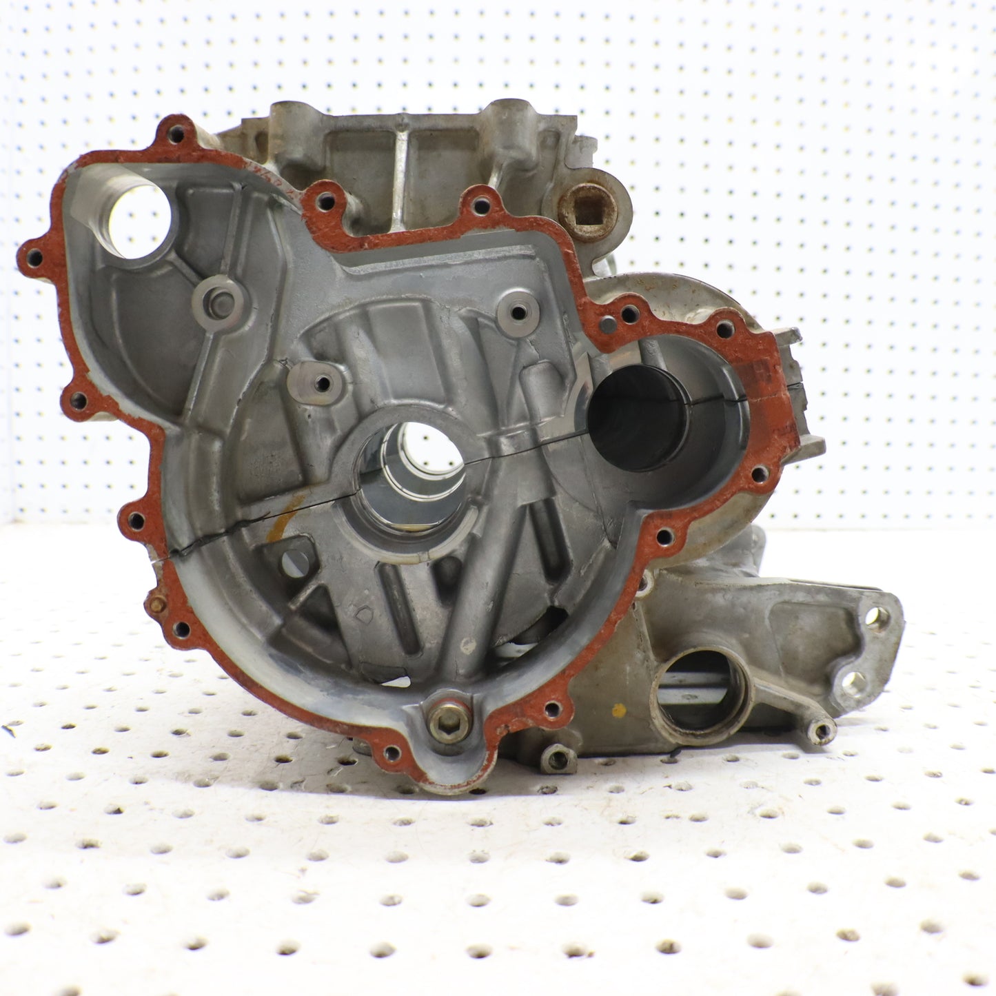 2013 Polaris Ranger Xp 900 Crank Case Engine Case 2204947, 2207371 GOOD!!