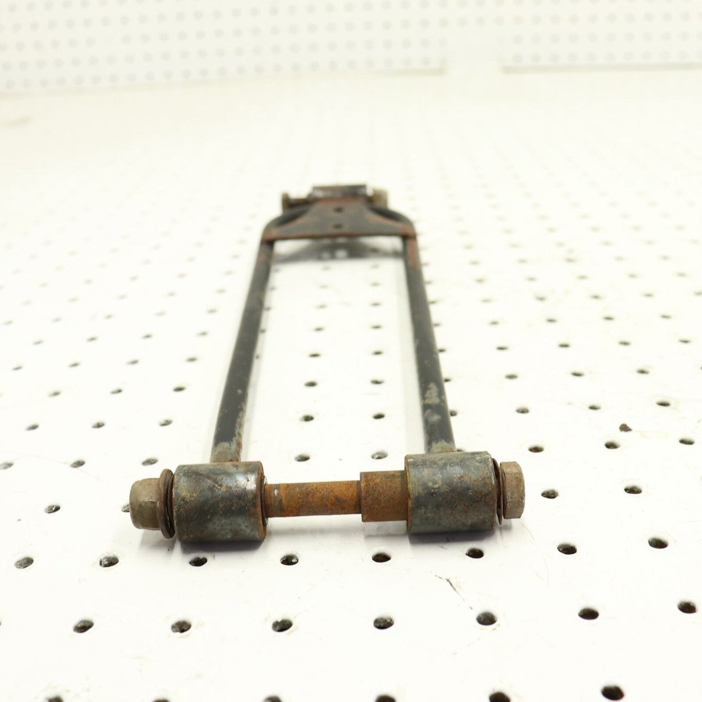 2006 POLARIS FUSION 600 REAR SUSPENSION SHOCK SUPPORT GUIDE RODS 1542203-067