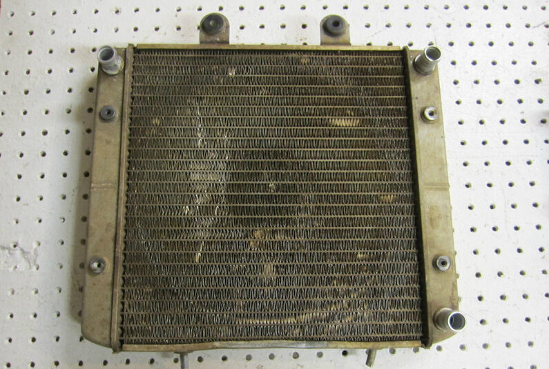 2004 POLARIS SPORTSMAN 500 4X4 RADIATOR 1240152