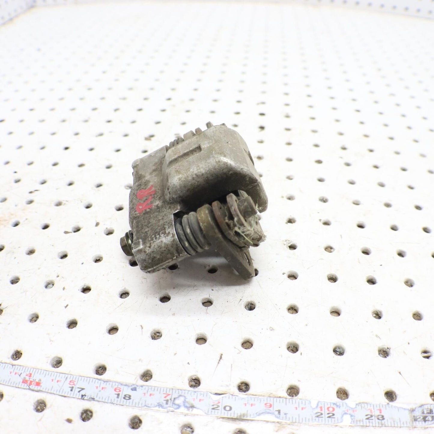 2015 POLARIS RANGER 570 BRAKE CALIPER REAR RIGHT 1912029