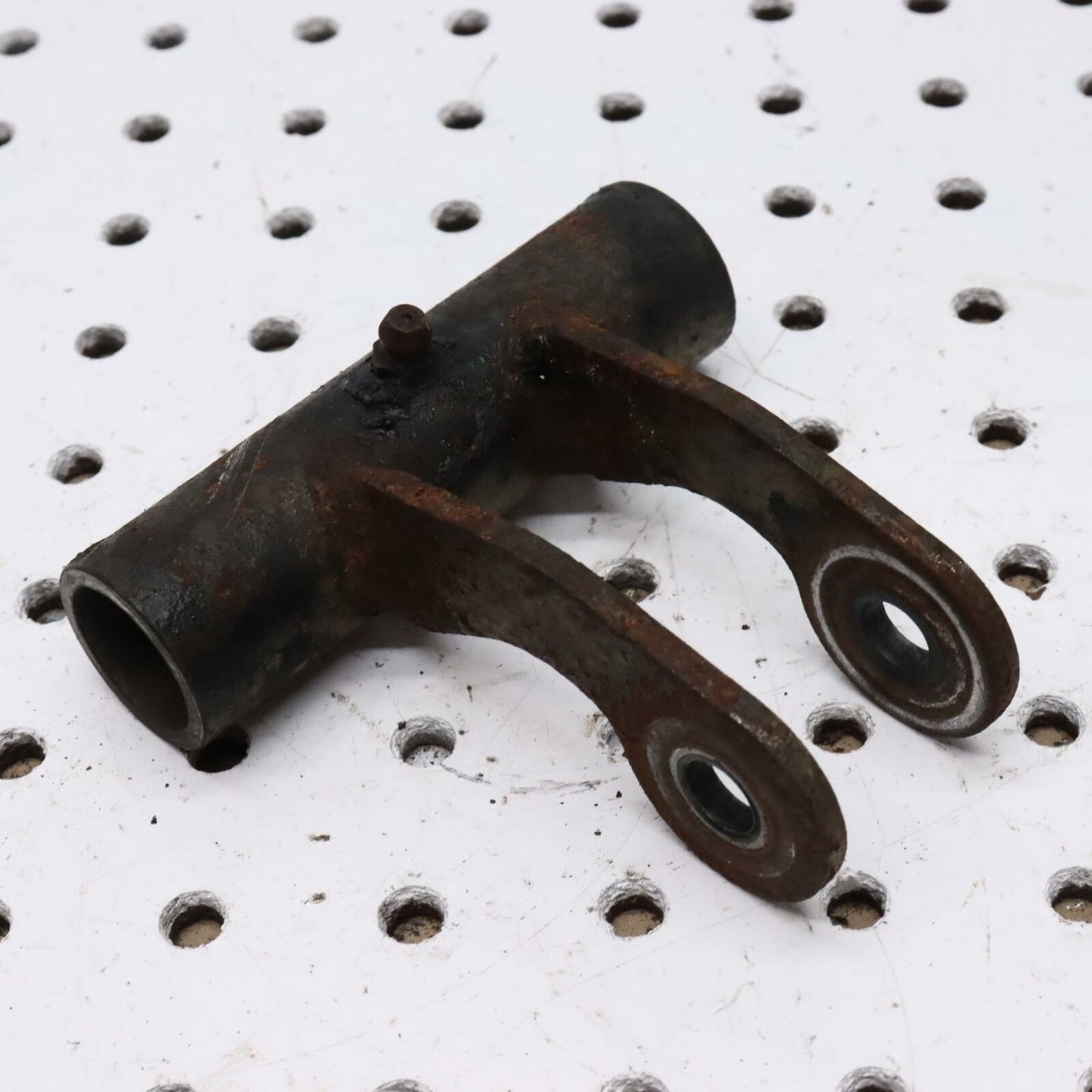 2009 ARCTIC CAT CROSSFIRE 1000 REAR SHOCK PIVOT 1704-016