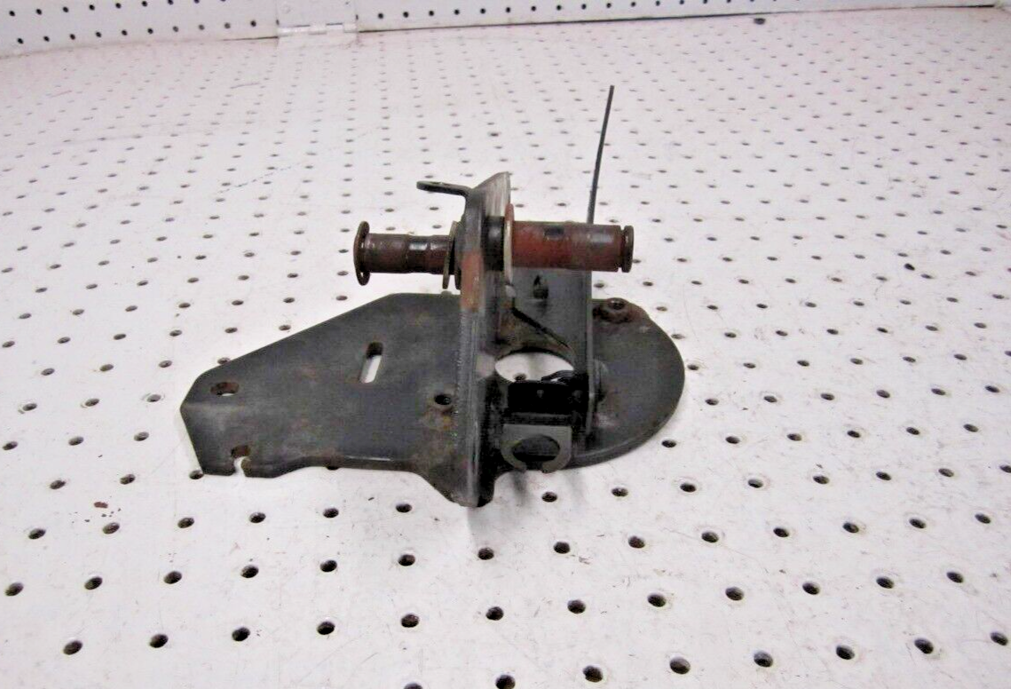 2009 YAMAHA RHINO 450 BRACKET, PEDAL SUPPORT 5UG-F2548-01-00