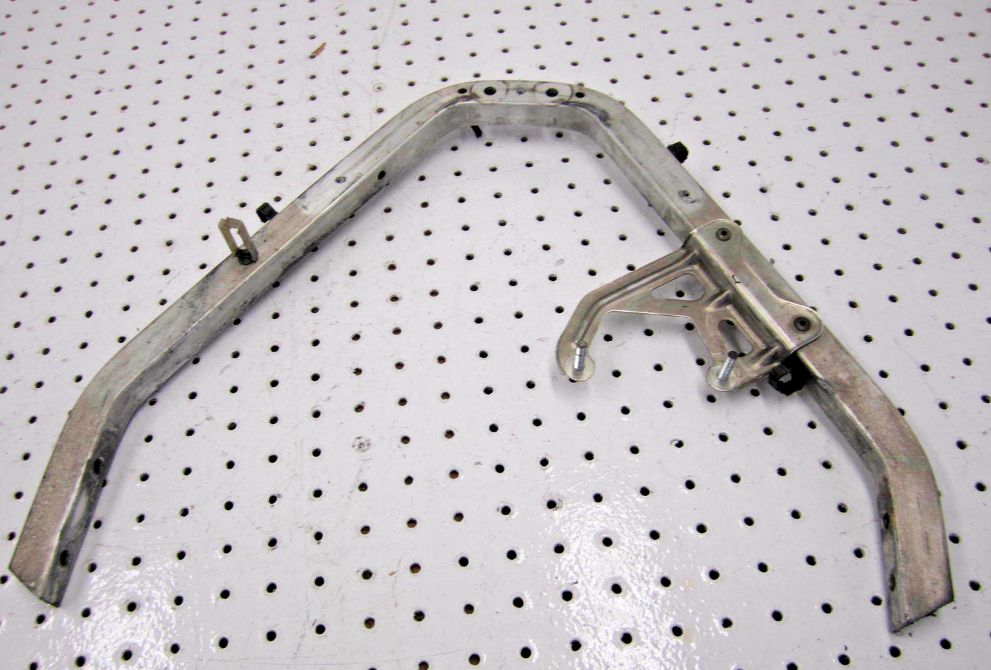 2005 ARCTIC CAT M7 141 STEERING POST SUPPORT 1705-260