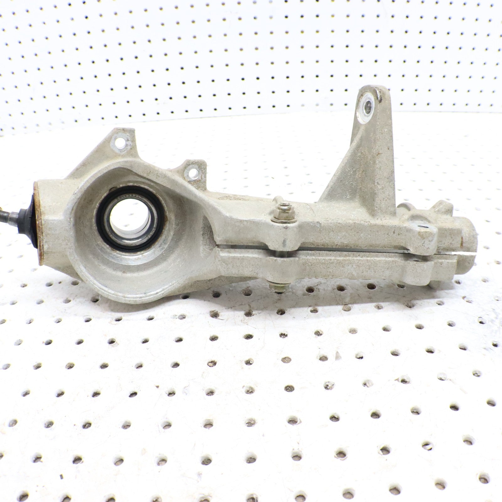 2008 Polaris Sportsman 800 Front Hub Strut 1822825 LEFT