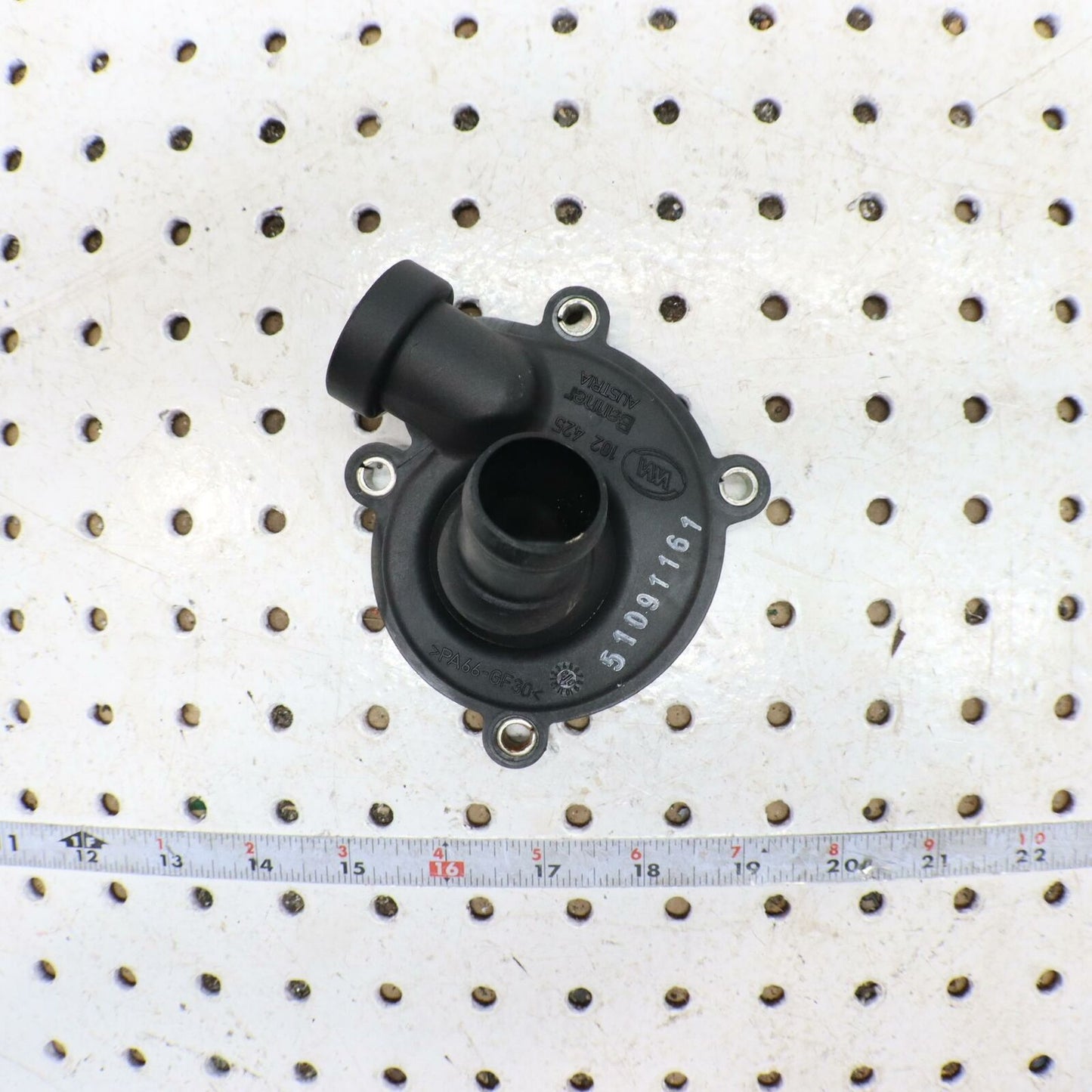 2006 POLARIS SWITCHBACK ENGINE WATER PUMP HOUSING COVER 0452941