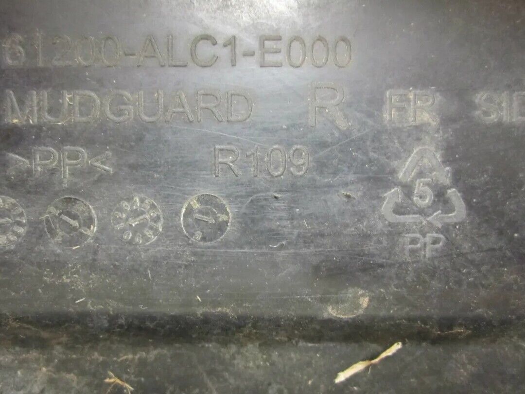 2014 KYMCO MXU 700i LE 4X4 MUD GUARD FRONT LEFT 61300 61300-ALC1-E00