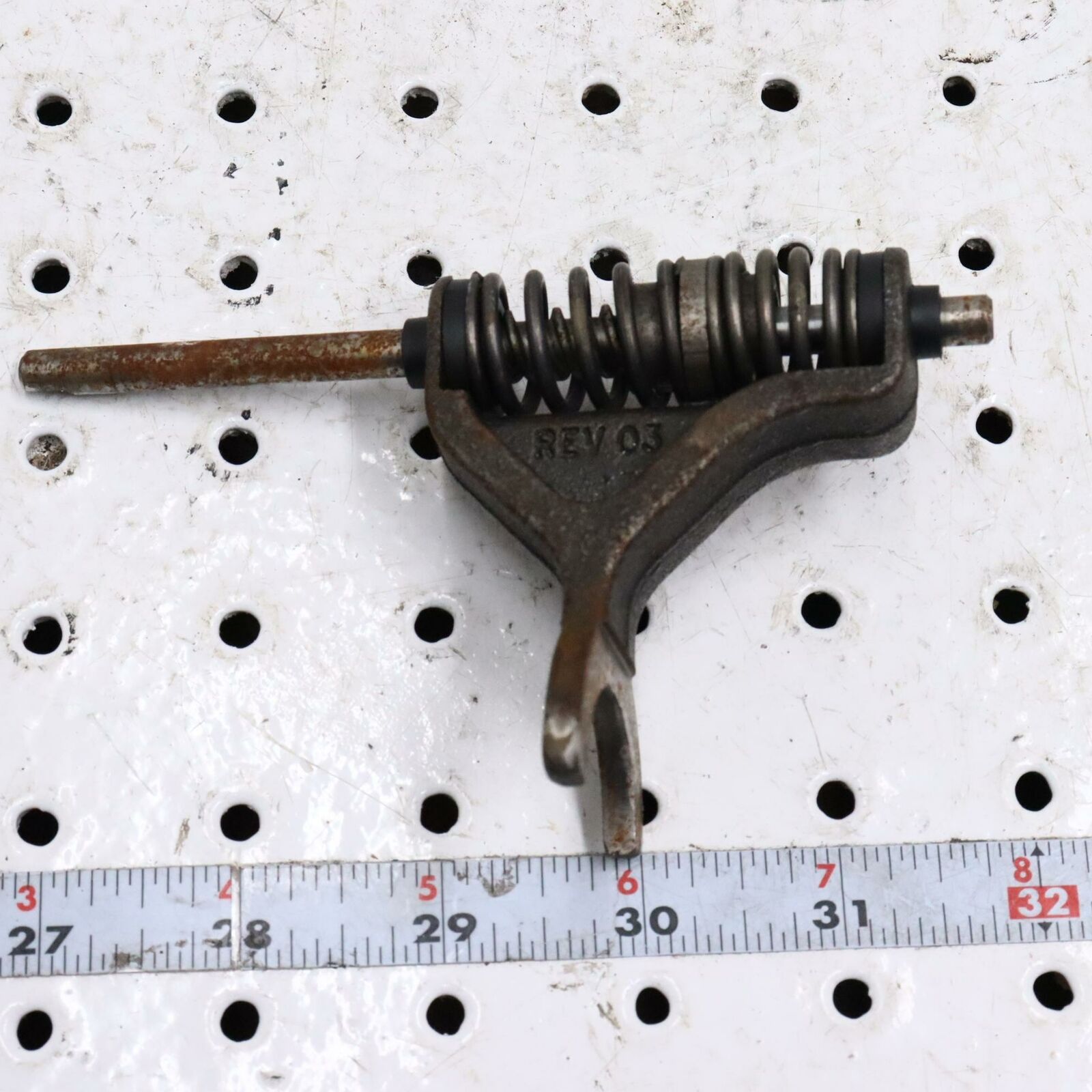 2006 POLARIS SWITCHBACK CHAIN CASE REVERSE SHIFT FORK 1332315