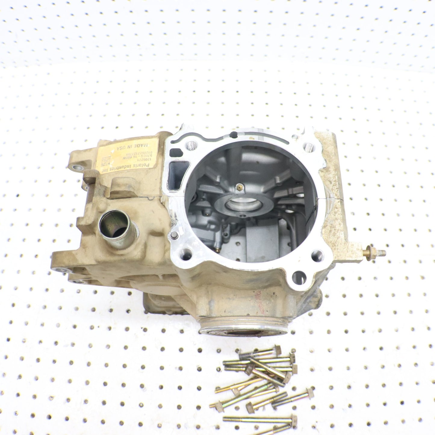 2016 Polaris Sportsman Sp 570 Crankcase Engine Case 2205169; 2206361