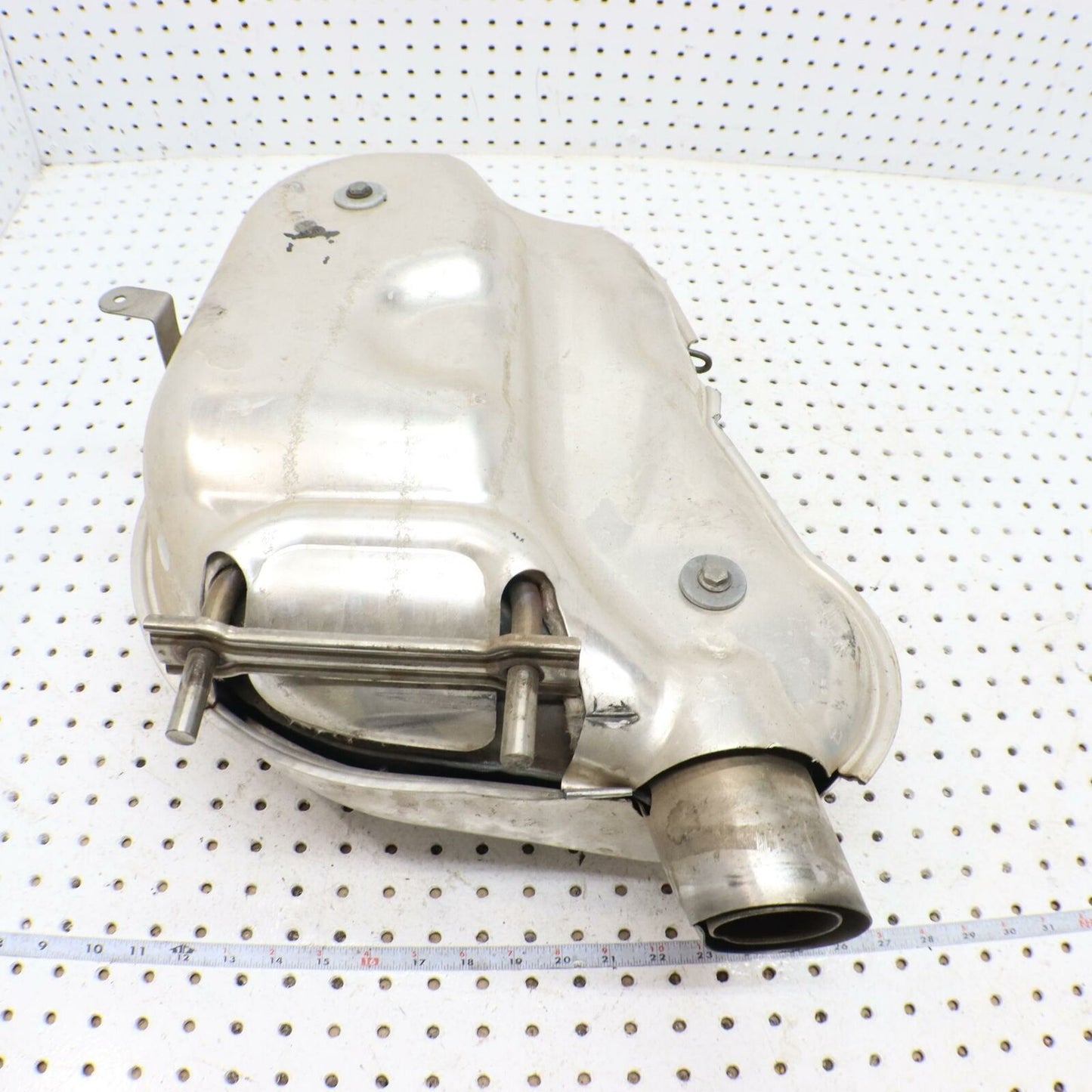 2006 POLARIS SWITCHBACK EXHAUST SILENCER MUFFLER PIPE  1261608