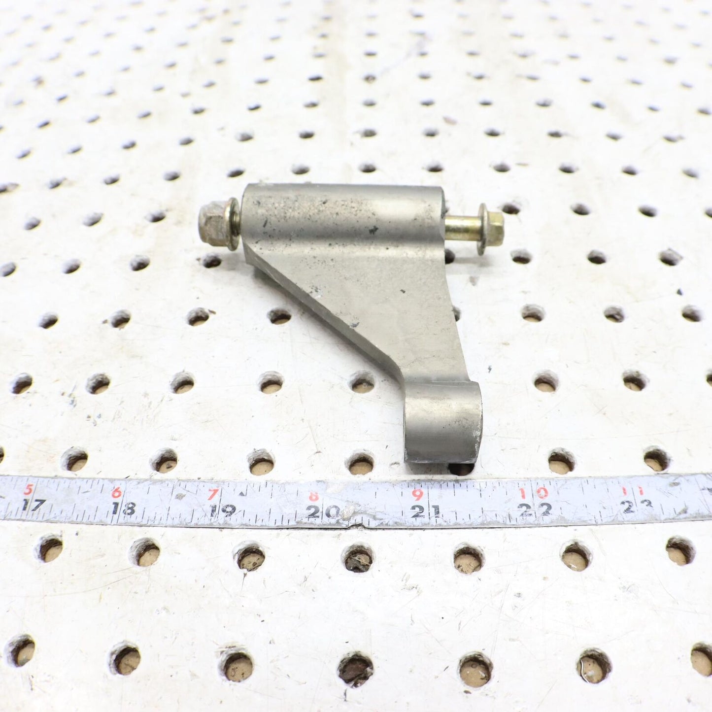 2007 ARCTIC CAT F5 STEERING PIVOT ARM 1707-007