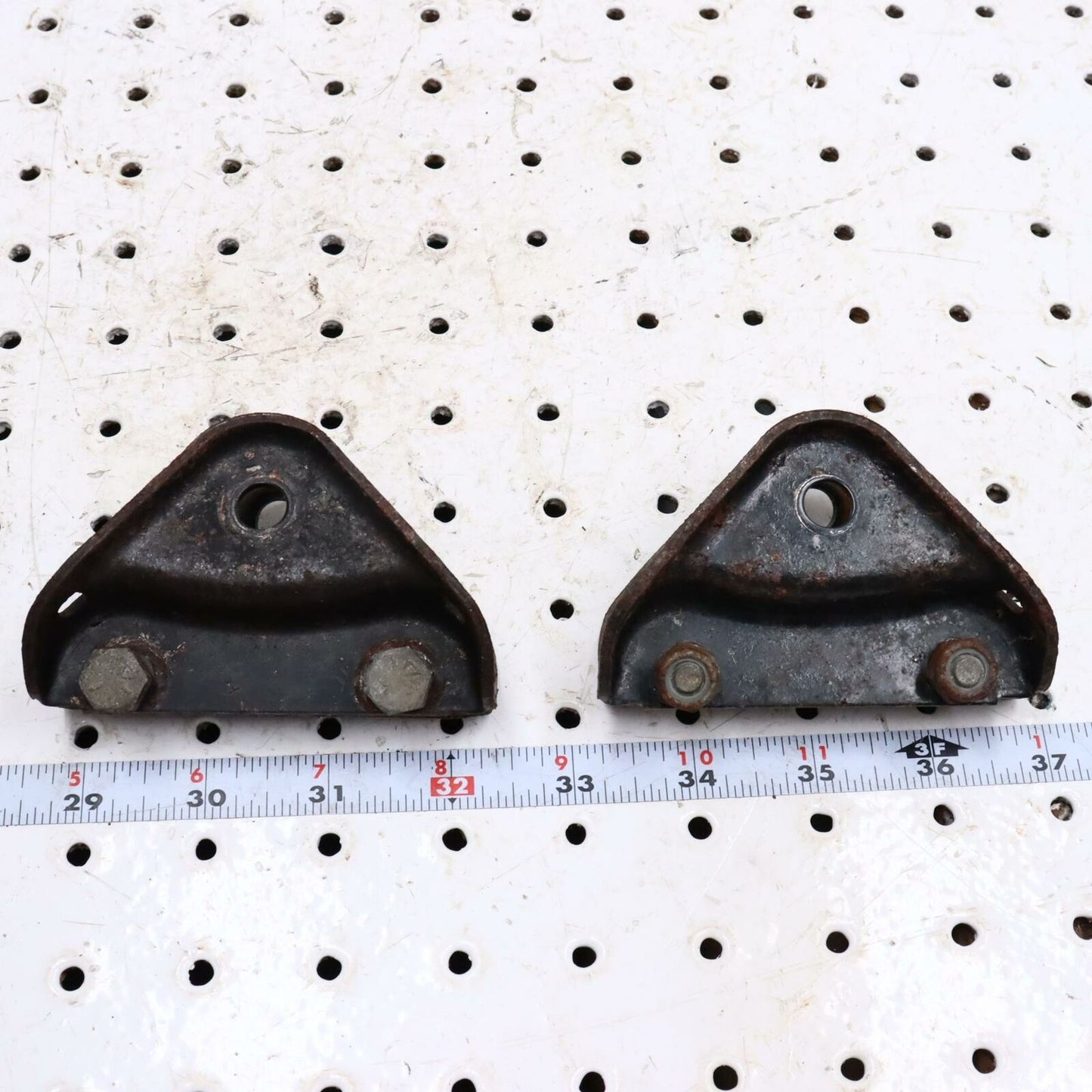 2003 ARCTIC CAT F7 FIRECAT 700 FRONT ARM MOUNT BRACKET 2604-159
