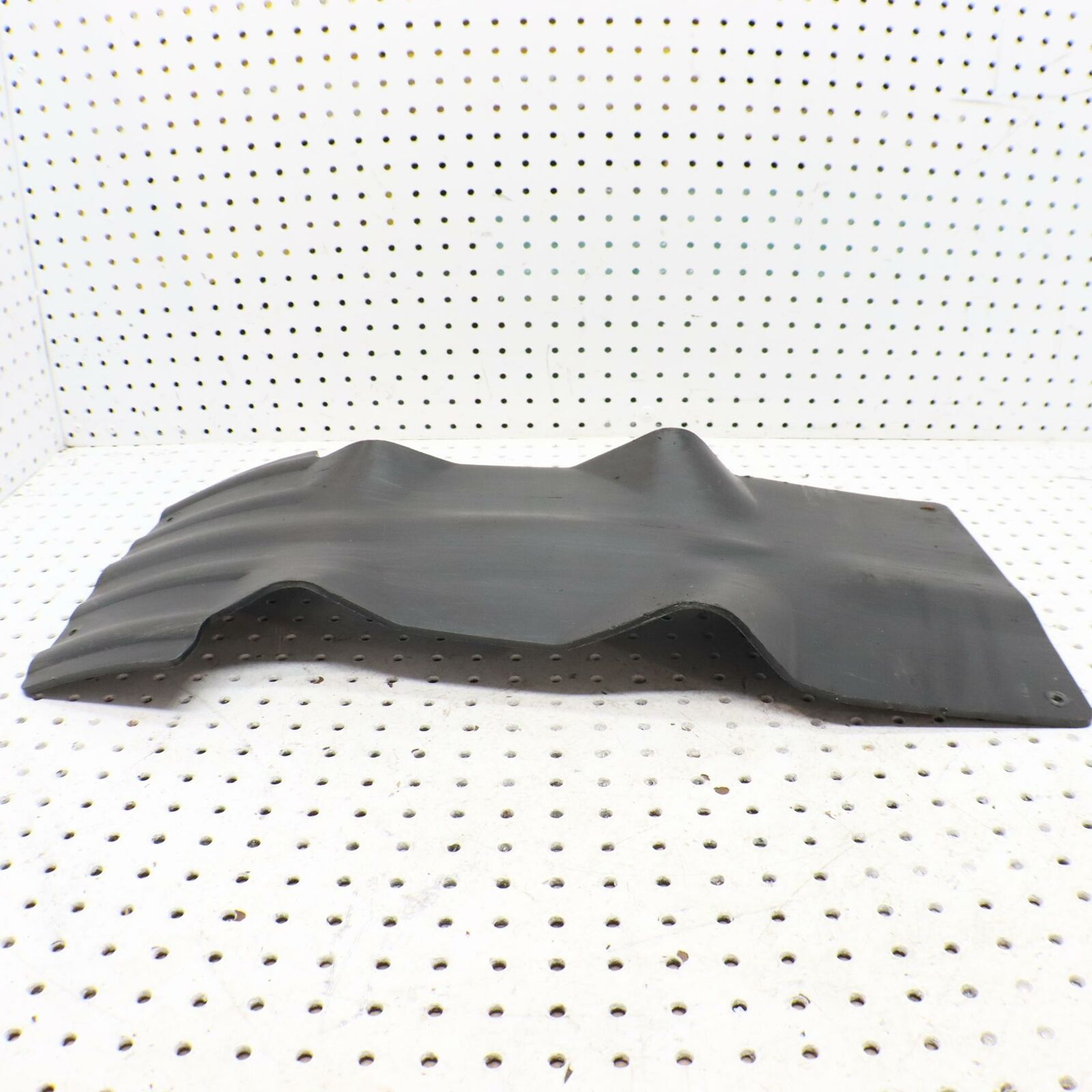 2006 POLARIS SWITCHBACK SKID PLATE GUARD  2875092