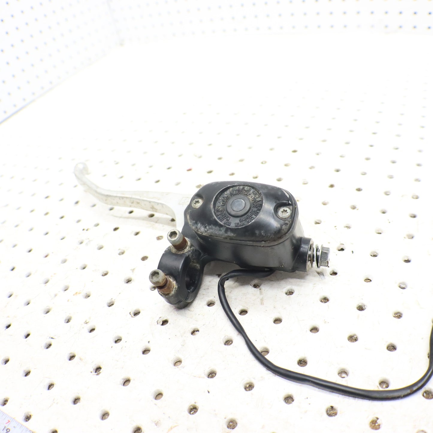 2009 Polaris Sportsman Xp 850 Hand Brake Master Cylinder 2203051 2010440