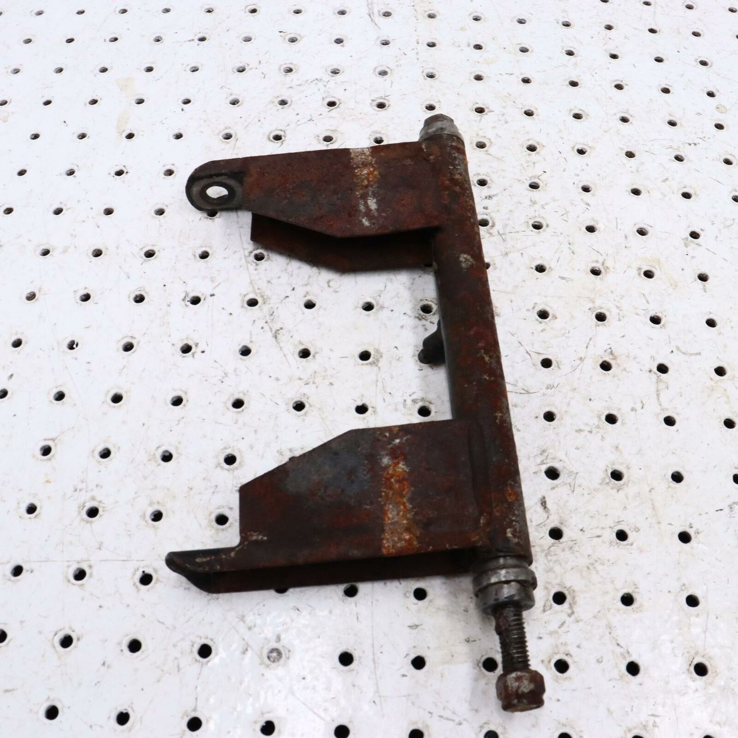 2003 ARCTIC CAT F7 FIRECAT 700 REAR PIVOT ARM 0704-727