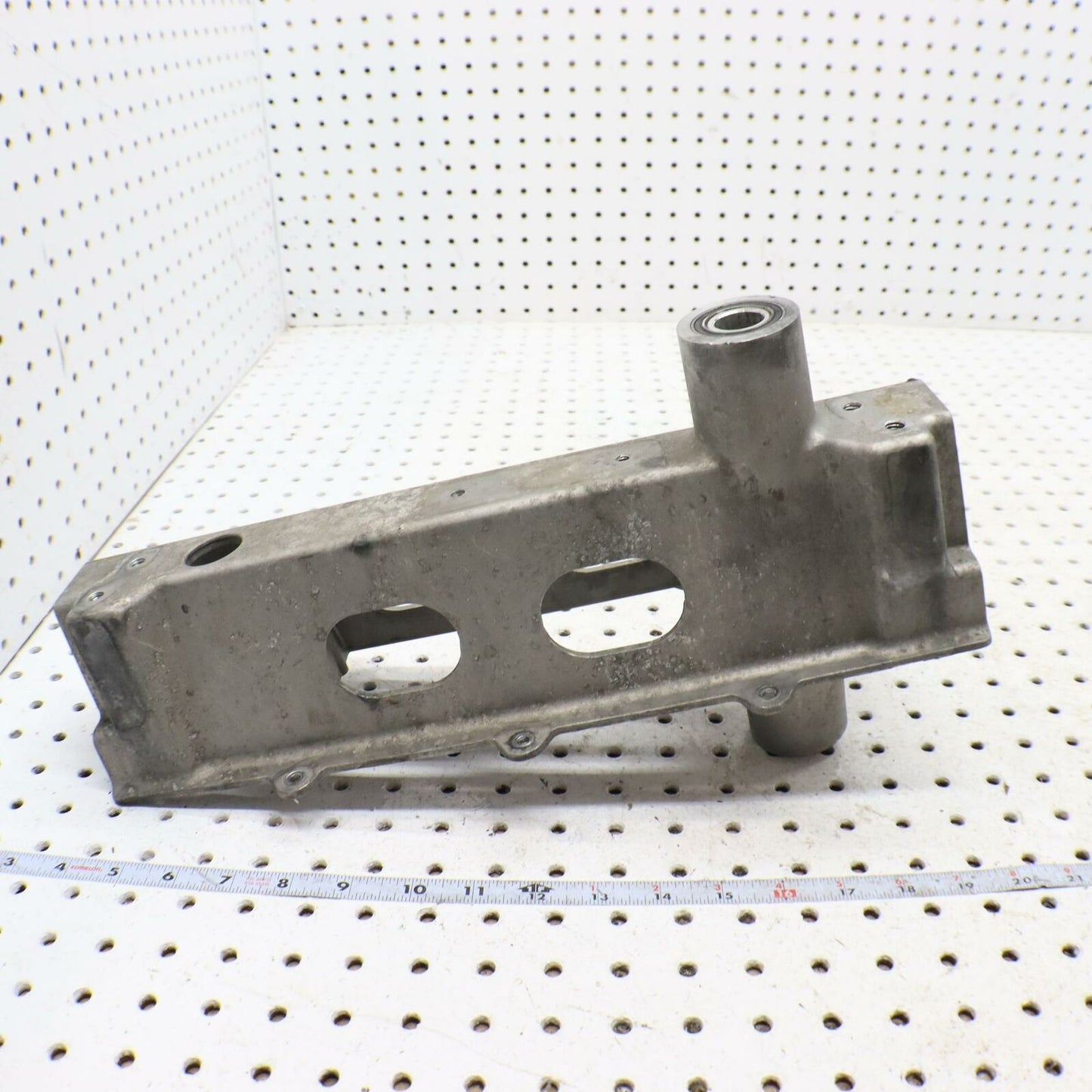 2006 POLARIS SWITCHBACK FRONT BULKHEAD CHASSIS FRAME SUPPORT 1014894