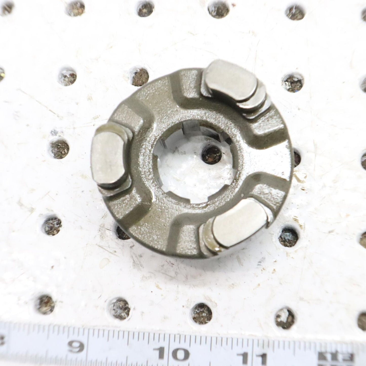 2013 YAMAHA GRIZZLY 700 TRANSMISSION CLUTCH DOG 3B4-17285-02-00