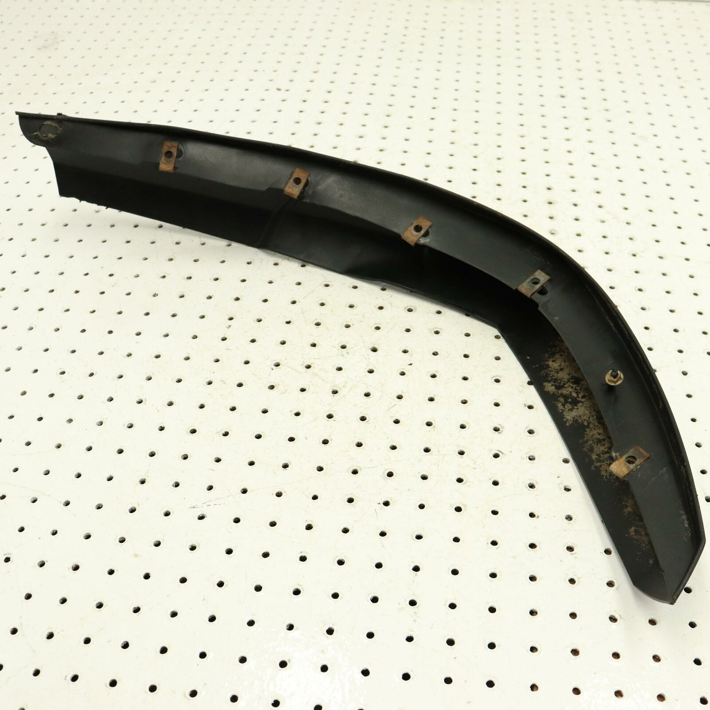 2004 POLARIS SPORTSMAN 600 FRONT LEFT MUD SPLASH GUARD 5434702-070