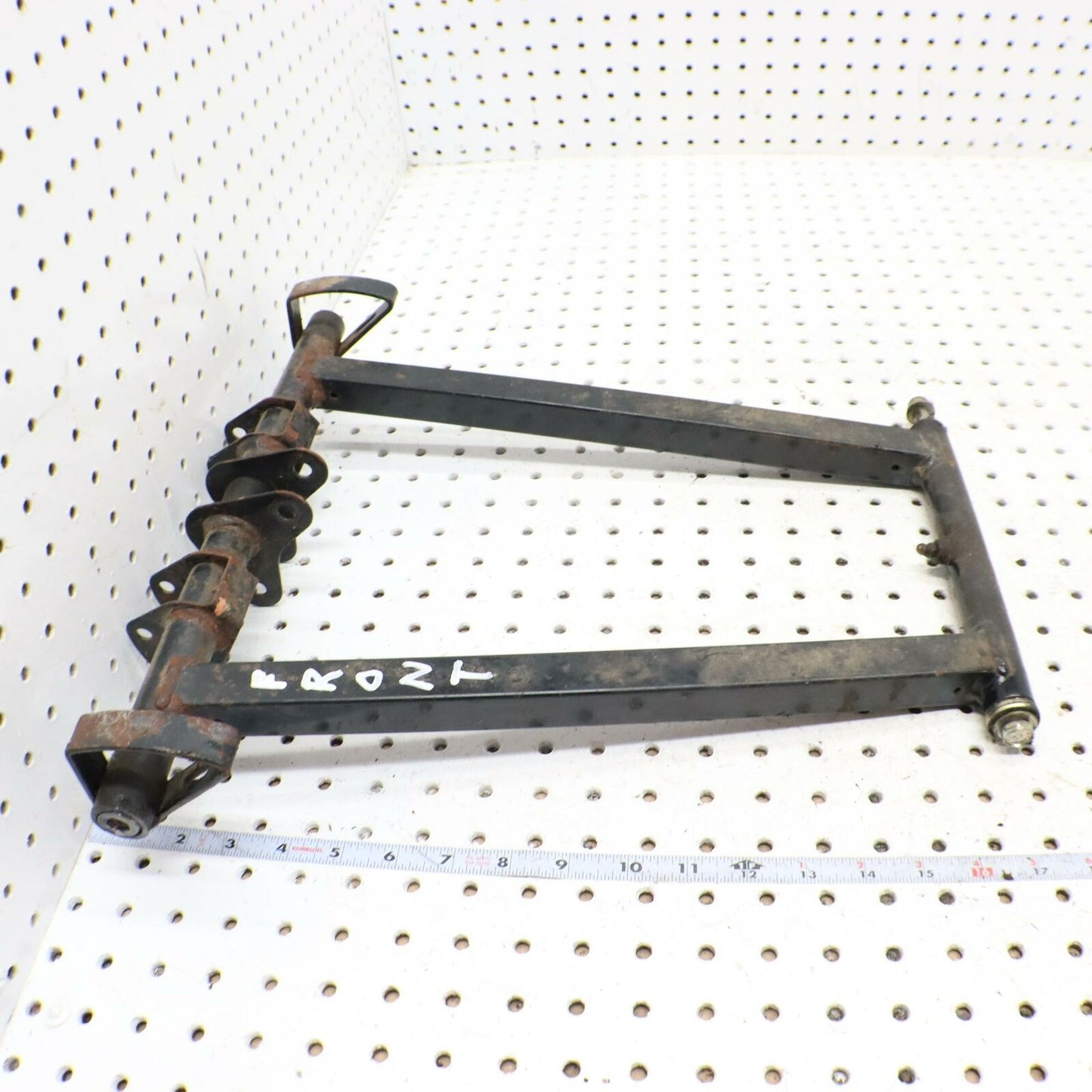 2006 POLARIS RMK 700 FRONT TORQUE PIVOT ARM WELD FTA, NARROW, BLK 1541962-067