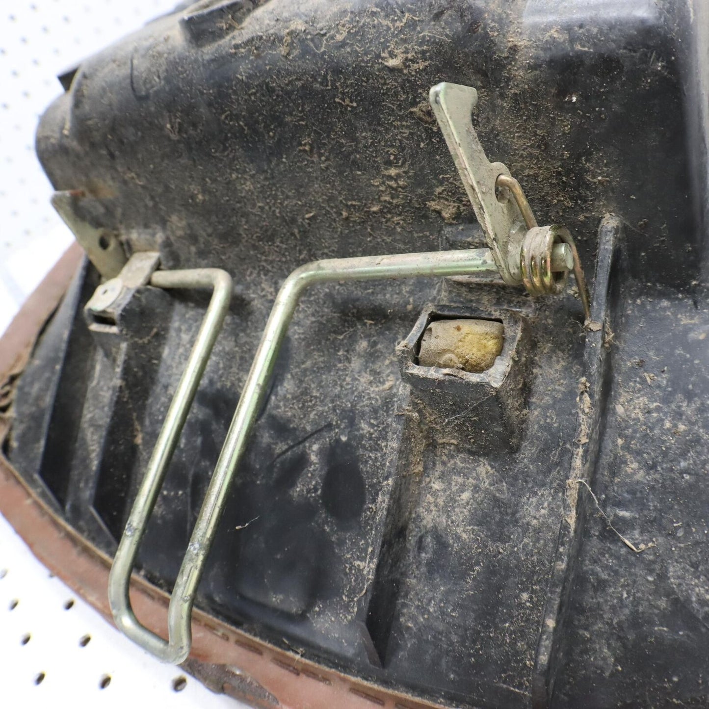 1998 POLARIS XPLORER 400L SEAT SADDLE 2682360-218 2683222-070 2681747-218