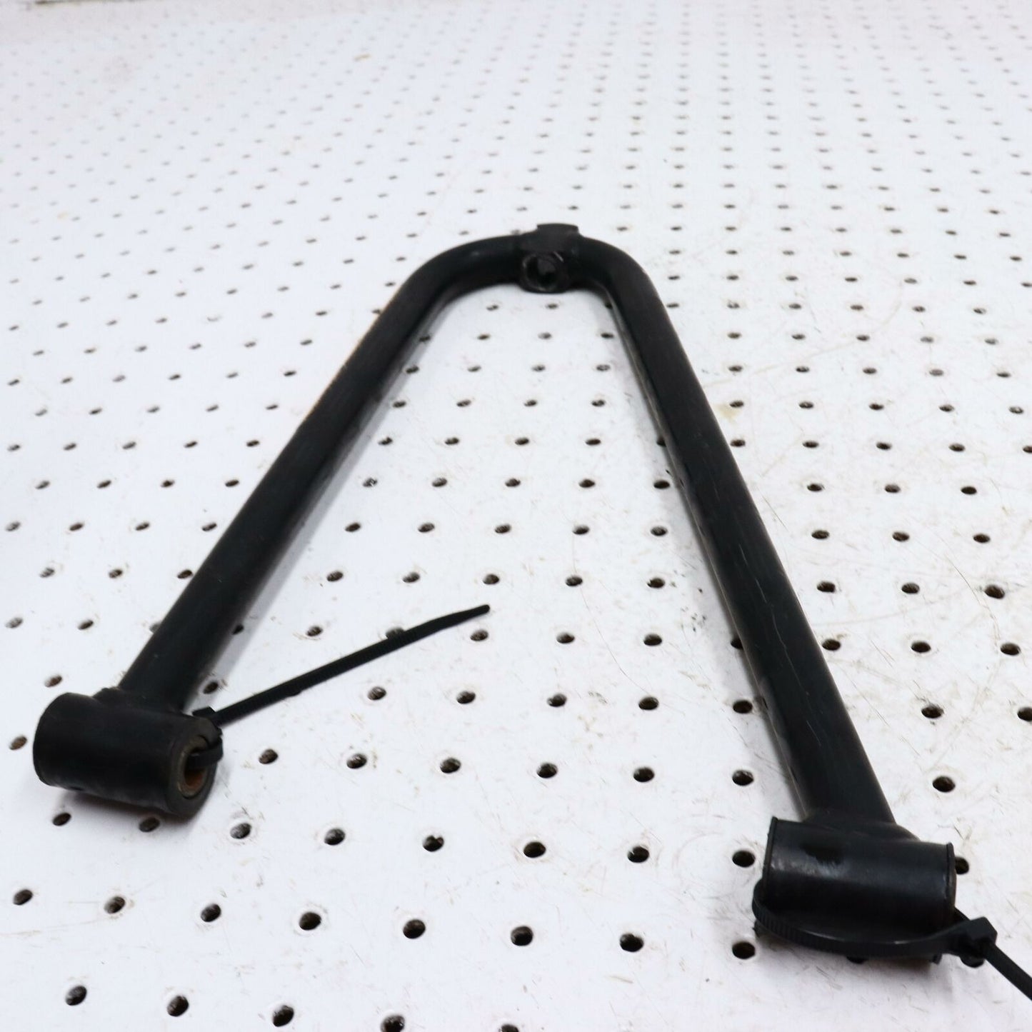 2006 SKI-DOO MXZ 500SS FRONT UPPER LEFT CONTROL A ARM 505071756