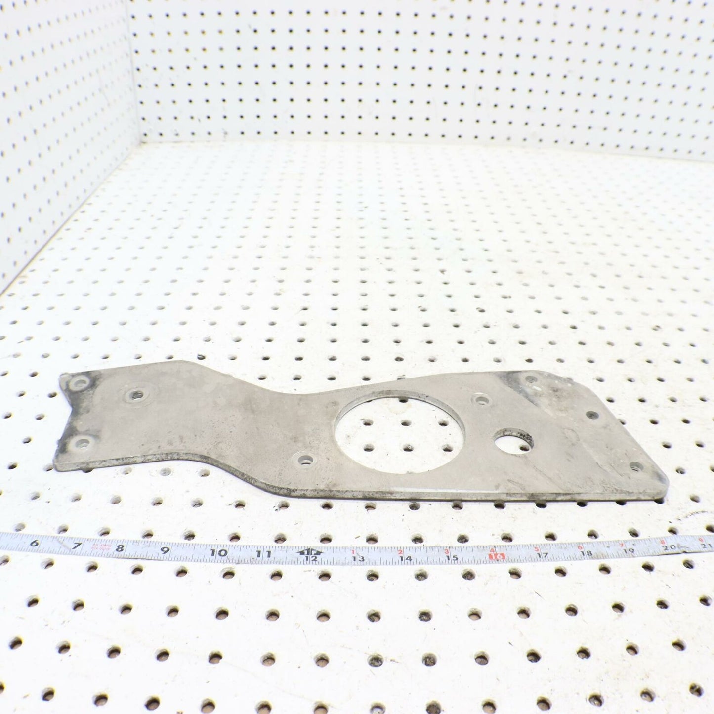 2006 POLARIS SWITCHBACK ENGINE MOTOR MOUNT PLATE  ENGINE STRAP, LH 5248666