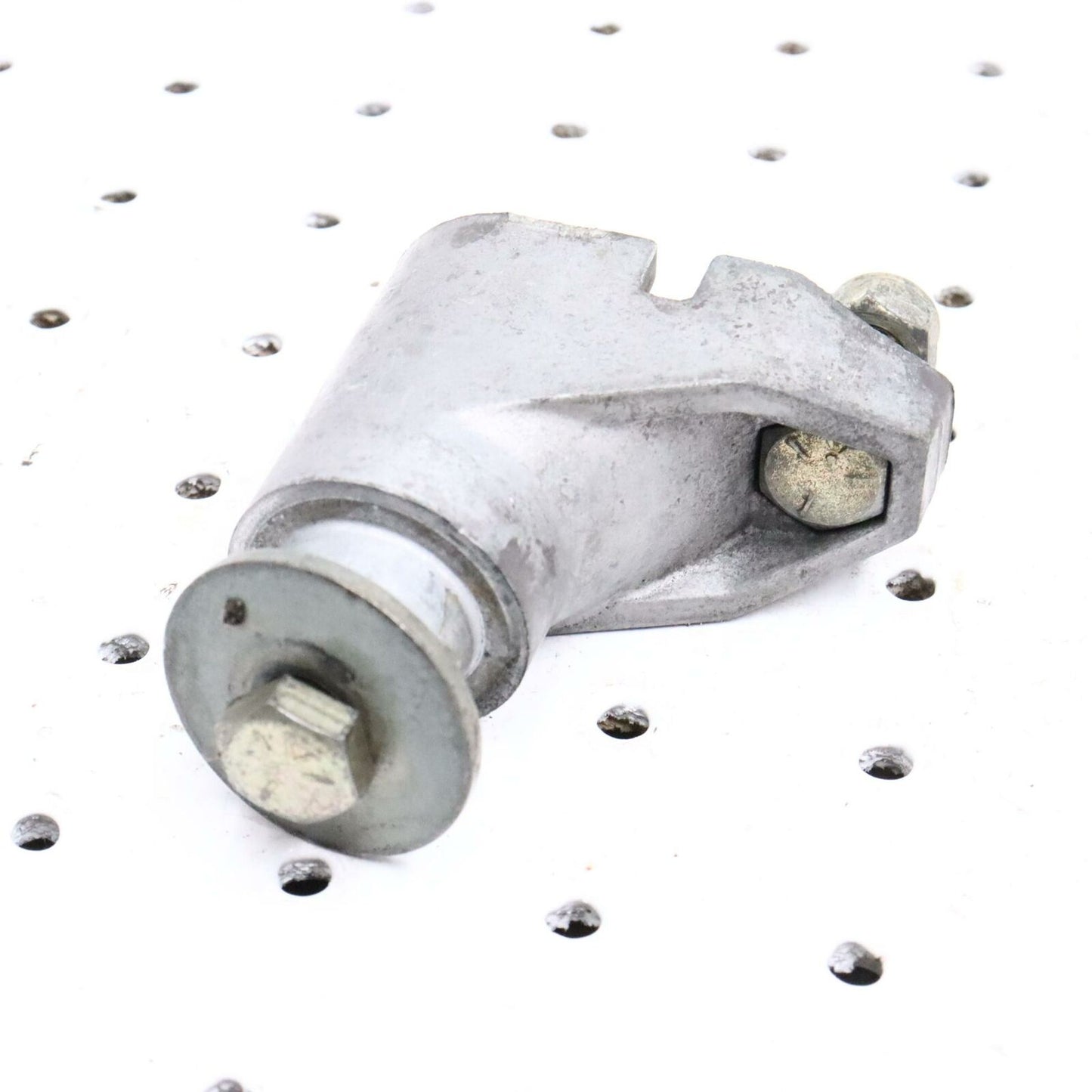 2006 POLARIS SWITCHBACK TRACK WHEEL IDLER MOUNT 5631446