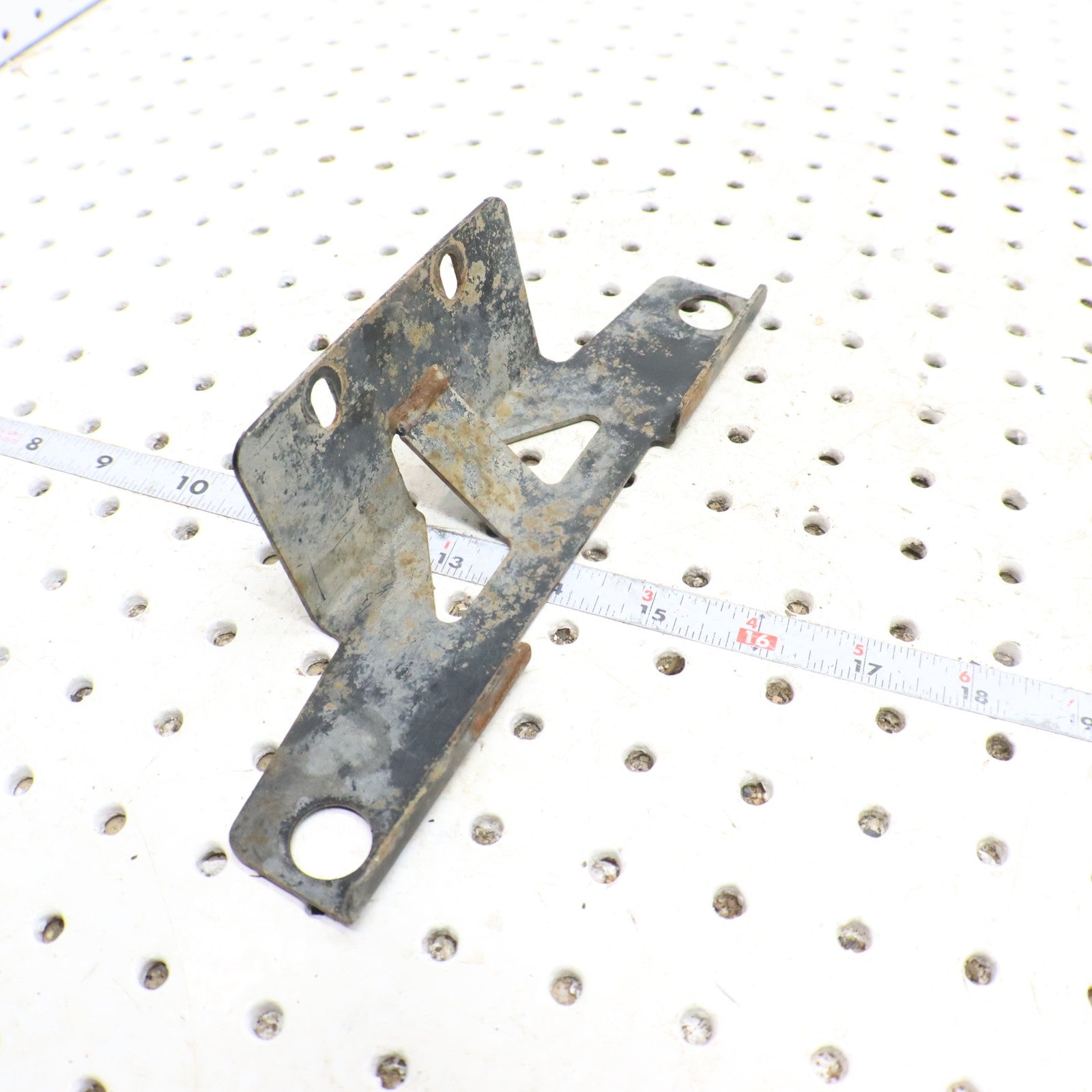 2008 Polaris Sportsman 800 Lower Radiator Bracket 5247047-067