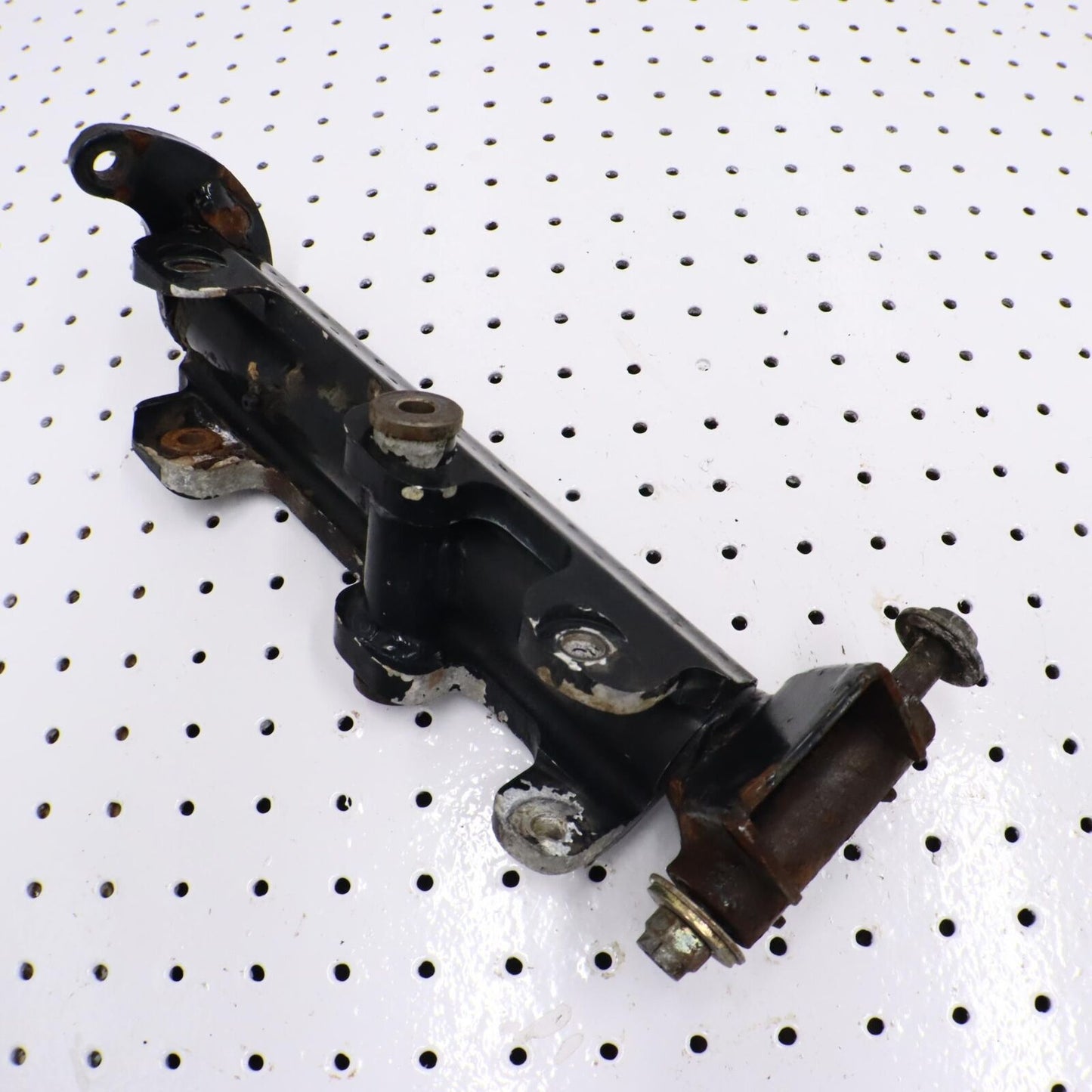 2002 ARCTIC CAT ZR 600 RIGHT FRONT STEERING ARM SPINDLE KNUCKLE 0703-660