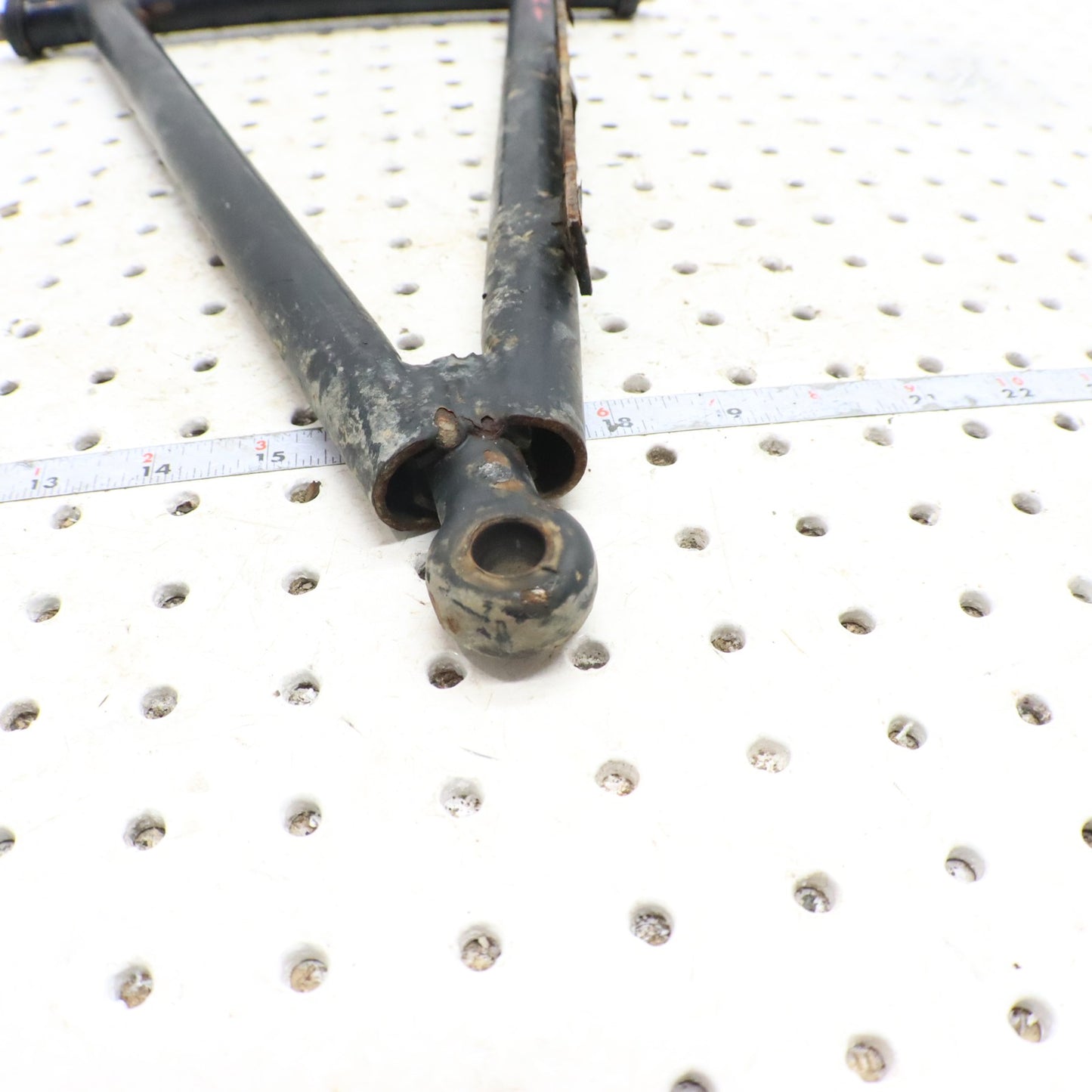 2008 Polaris Sportsman 800 Front Lower Right Control A Arm 2202866