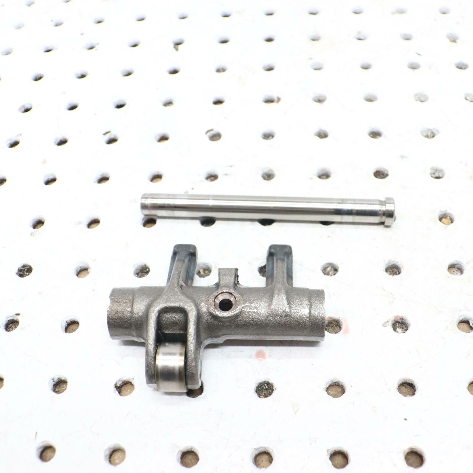 2006 POLARIS SWITCHBACK ASM., ROCKER ARM, SHORT 0451971