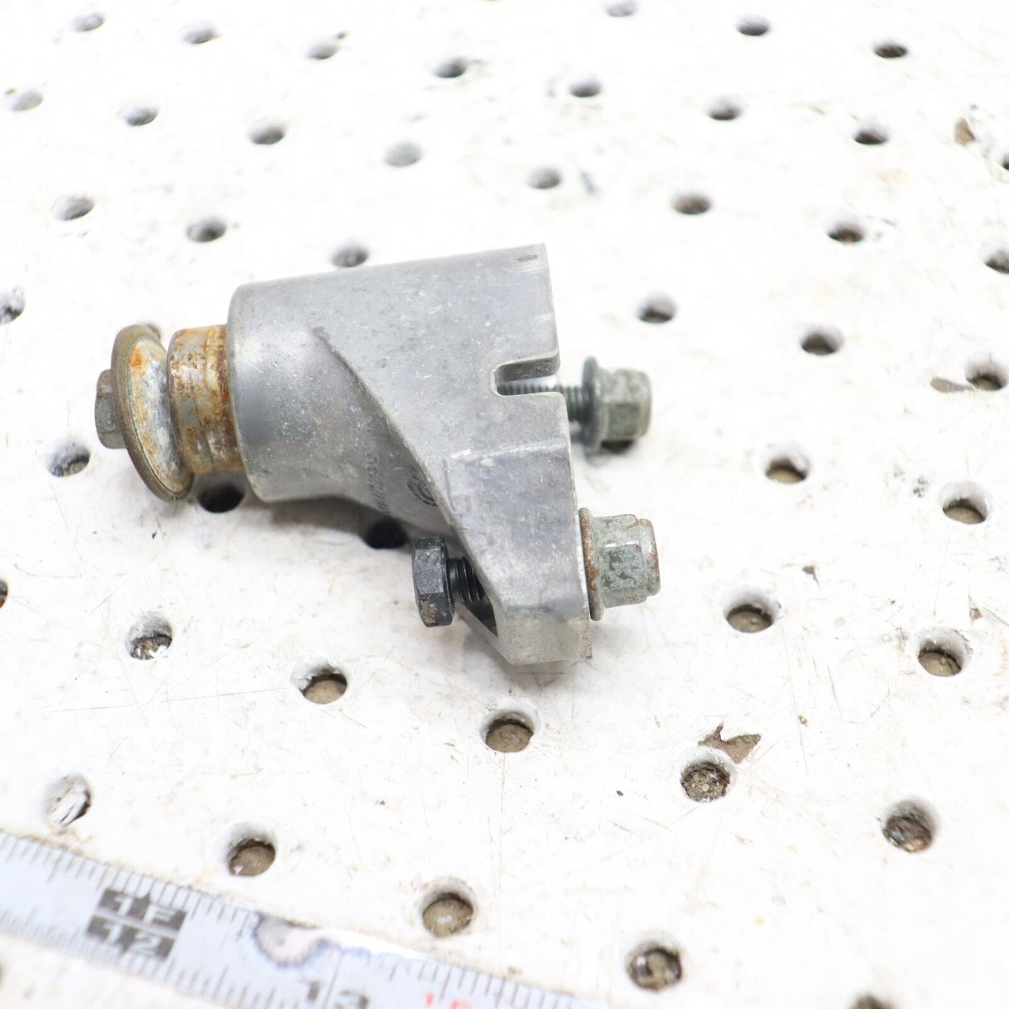 2015 POLARIS SWITCHBACK 800 IDLER WHEEL MOUNT BLOCK 5632808