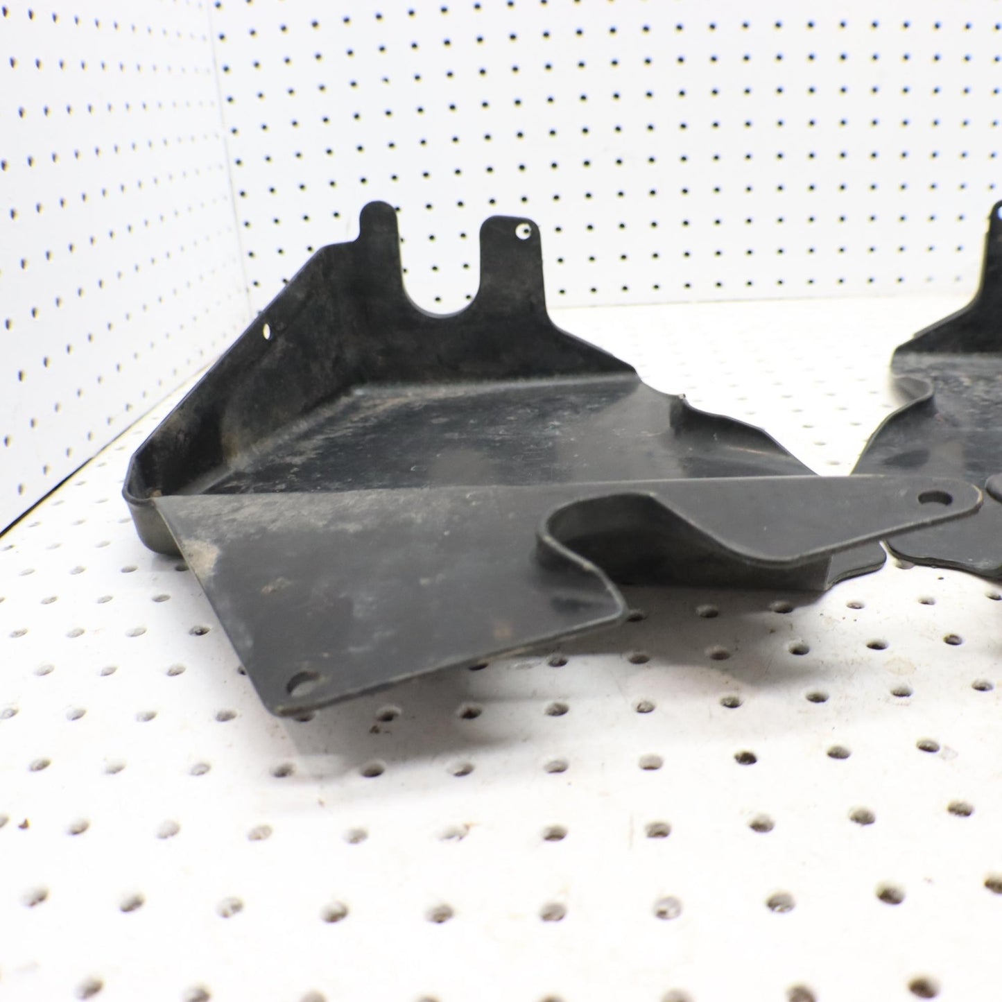 2014 Polaris Sportsman 570 INNER FENDER RAD, SHIELD L & R 5438689 5438690