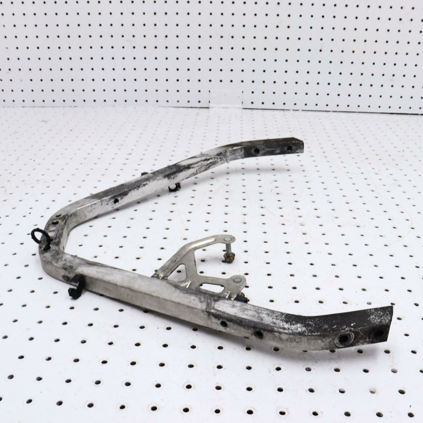 2006 ARCTIC CAT CROSSFIRE 700 UPPER FRAME SUPPORT BRACKET STEERING GATE 1705-260