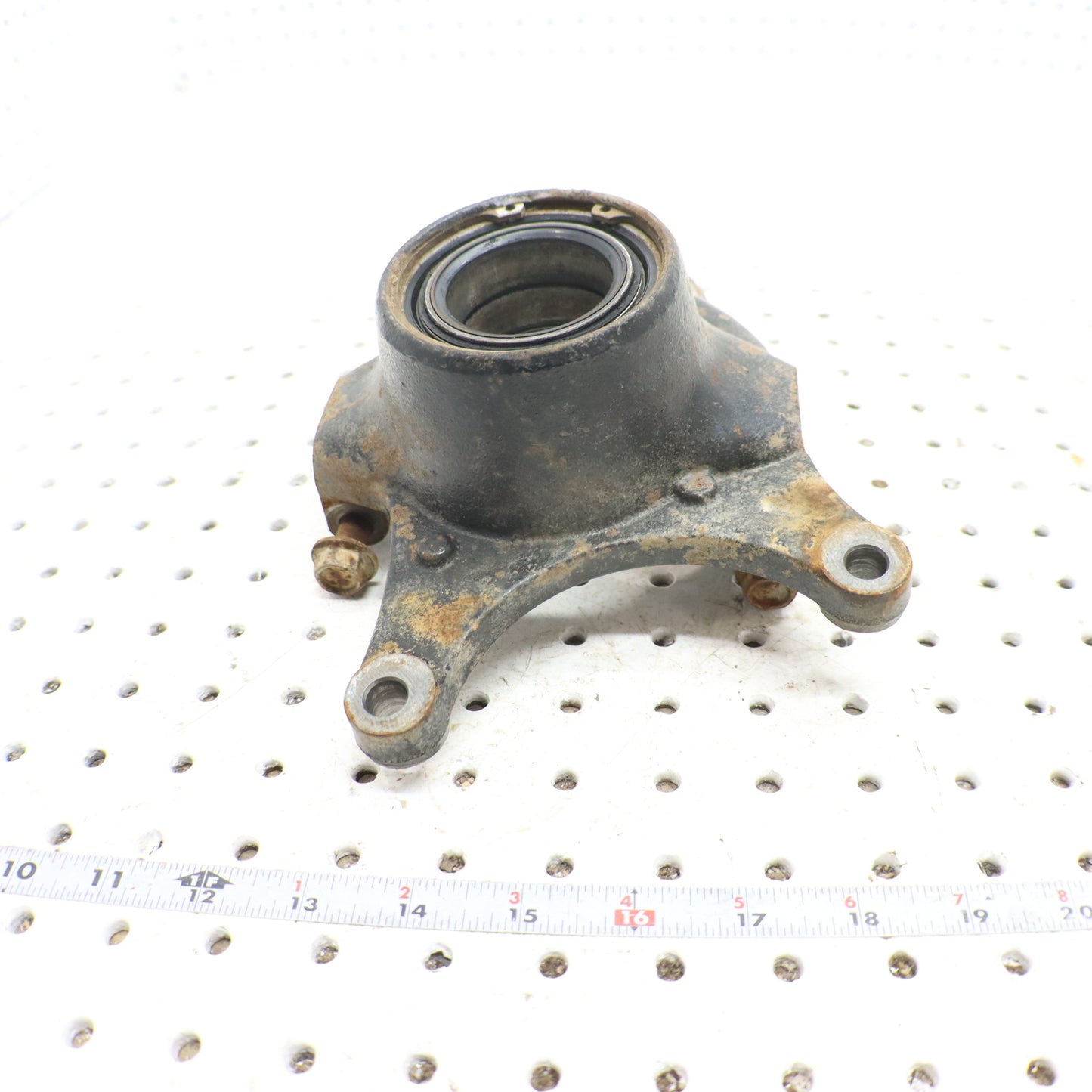 2013 Polaris Ranger Xp 900 Steering Knuckle FRONT RIGHT 5138232; 5139977