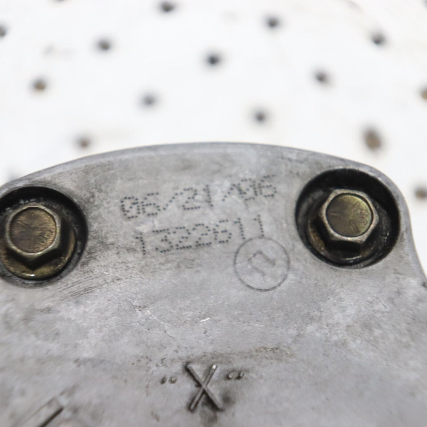 2008 POLARIS SWITCHBACK TURBO PRIMARY DRIVE SHEAVE CLUTCH 1322565 cracked sheave