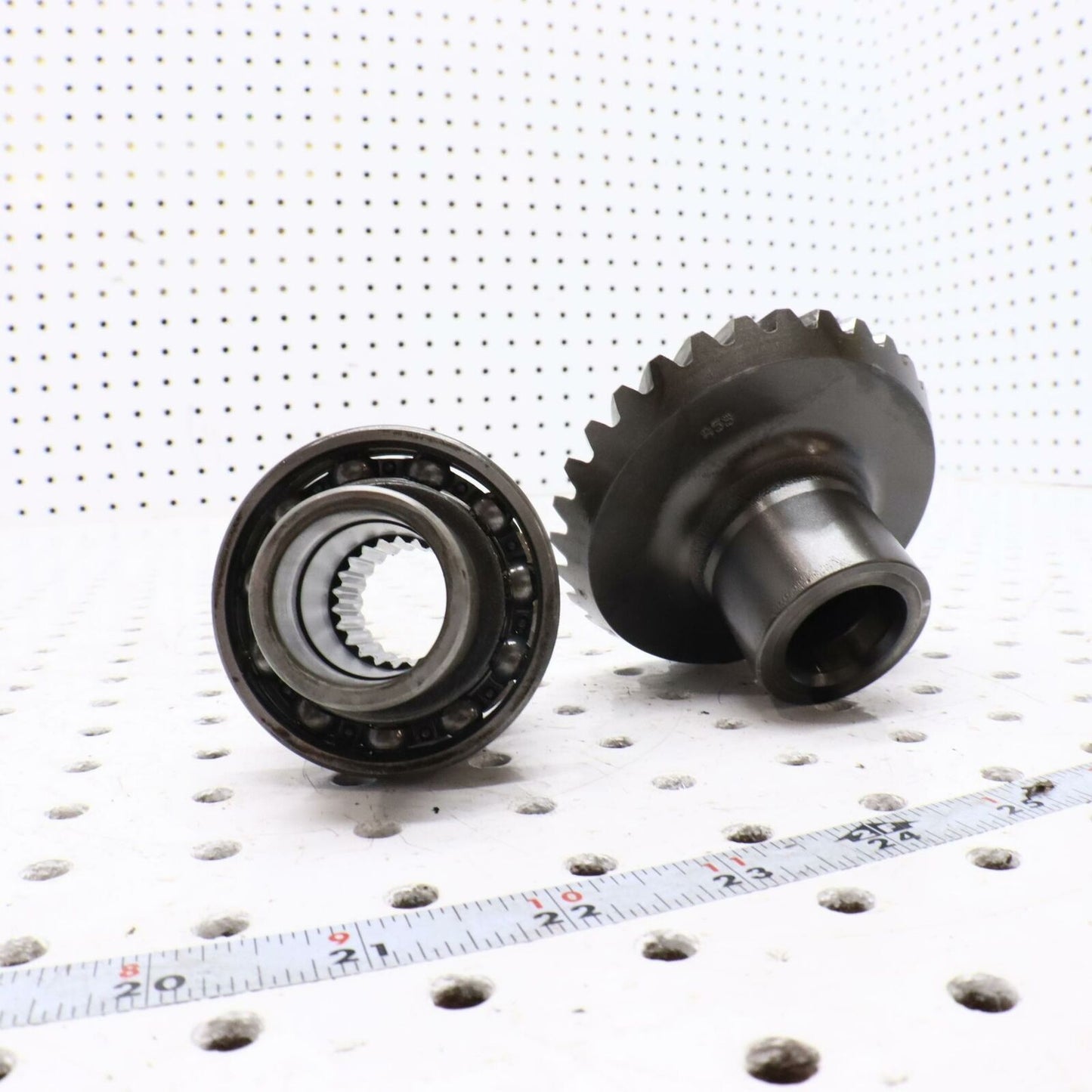 2000 POLARIS SPORTSMAN 500 MIDDLE DRIVE BEVEL GEARS 3233476; 3233365