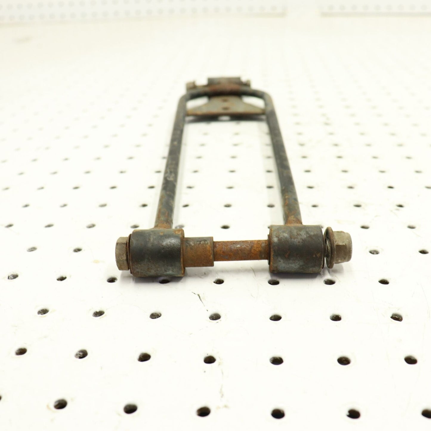 2006 POLARIS FUSION 600 REAR SUSPENSION SHOCK SUPPORT GUIDE RODS 1542203-067