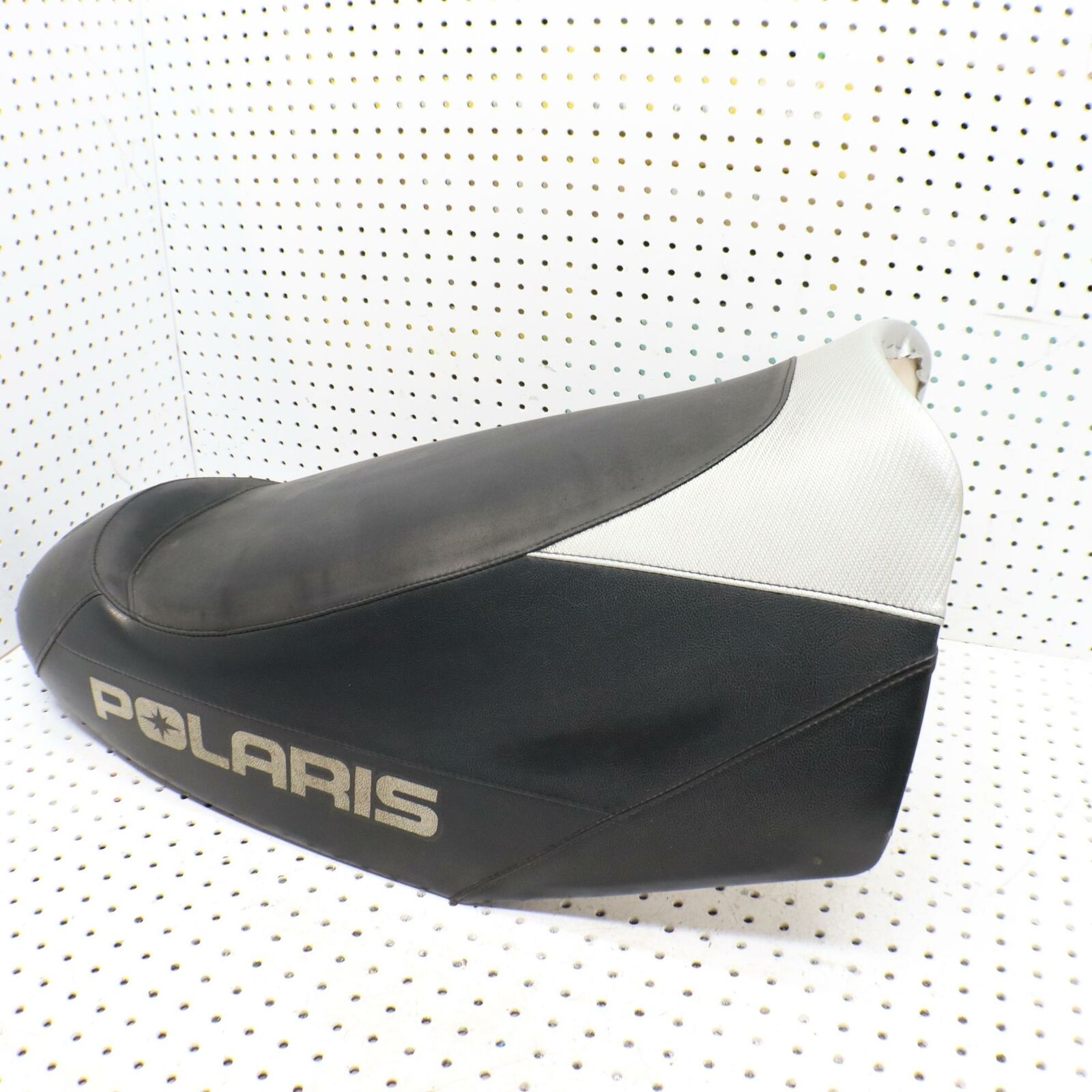 2006 POLARIS SWITCHBACK SEAT SADDLE 2683782