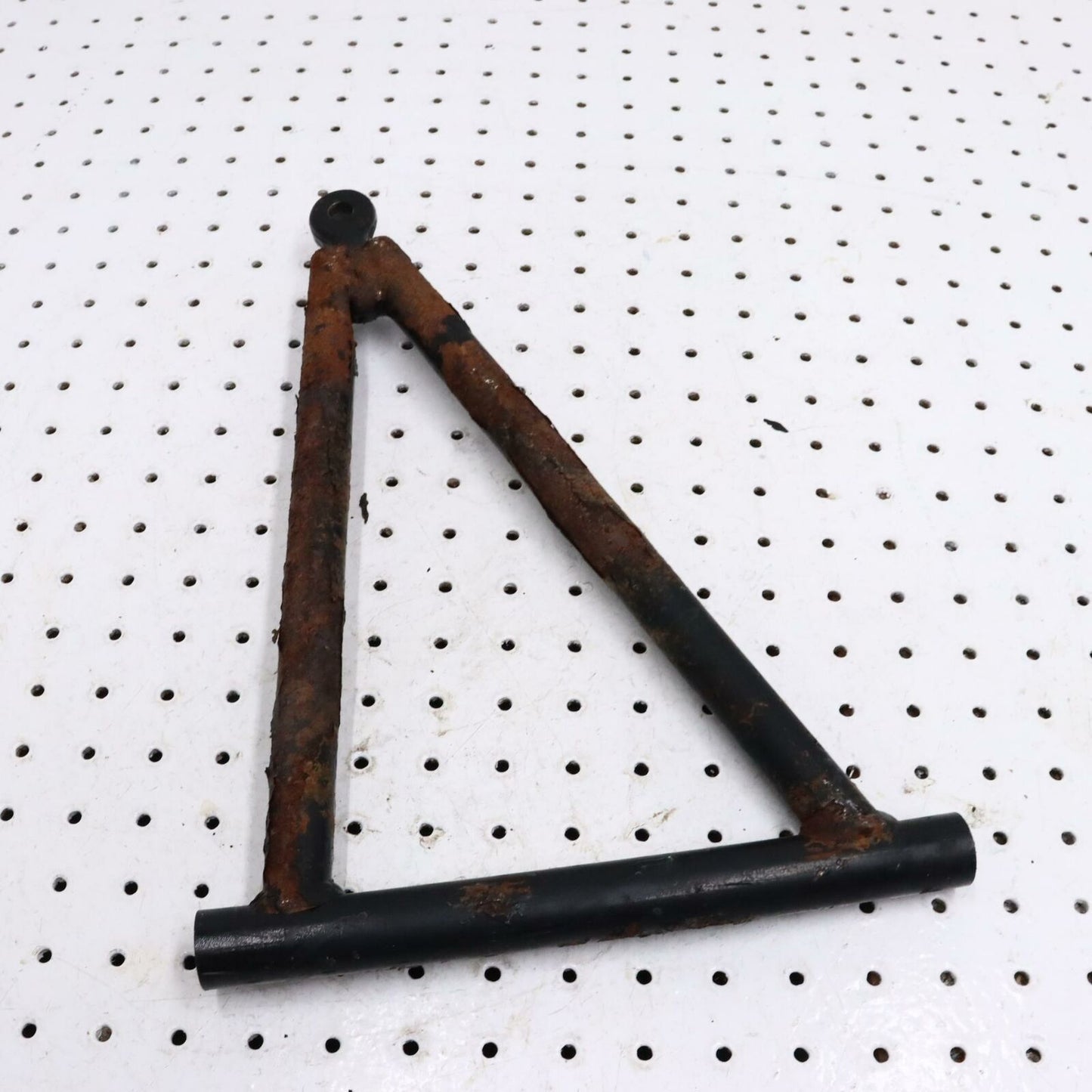 1996 POLARIS XPLORER 400L FRONT LEFT A ARM 2200531; 2202274