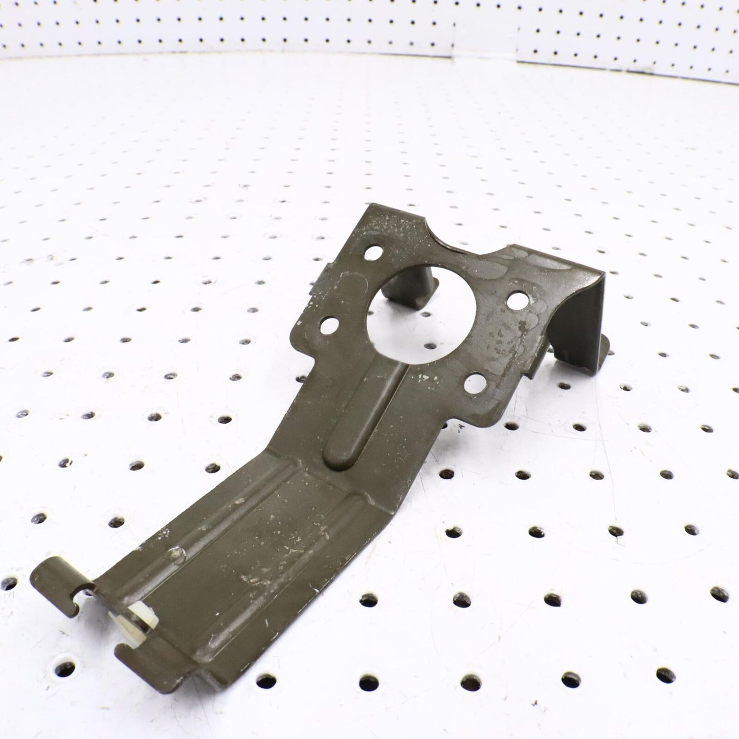 2013 POLARIS SPORTSMAN 550 HEADLIGHT POD LOWER BOTTOM MOUNT SUPPORT 5250731