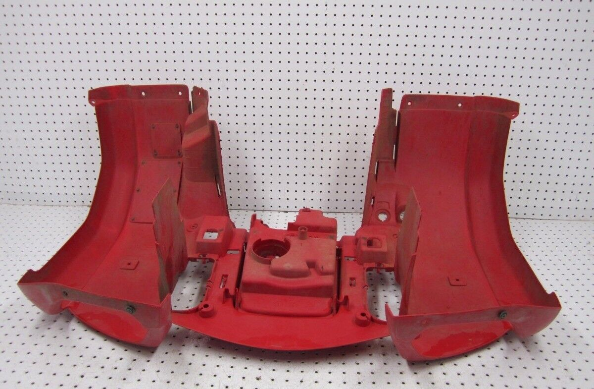 2002 YAMAHA GRIZZLY 660 4X4 FRONT FENDER 5KM-W2151