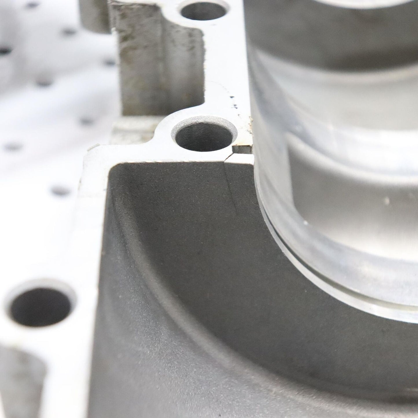 2006 POLARIS FUSION 600 CRANK CASE ENGINE CASE 1202738 2203037