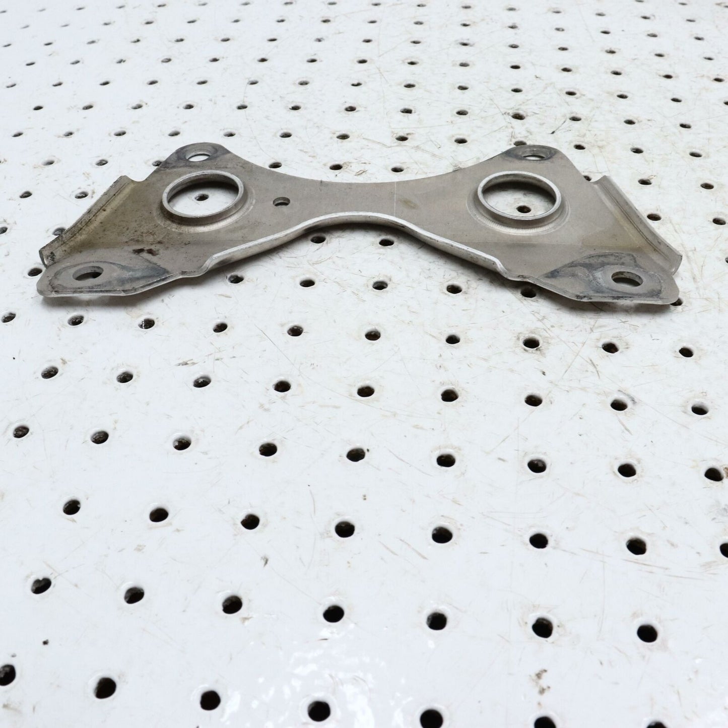 2006 SKI-DOO MXZ 500SS Pivot Support 506151536